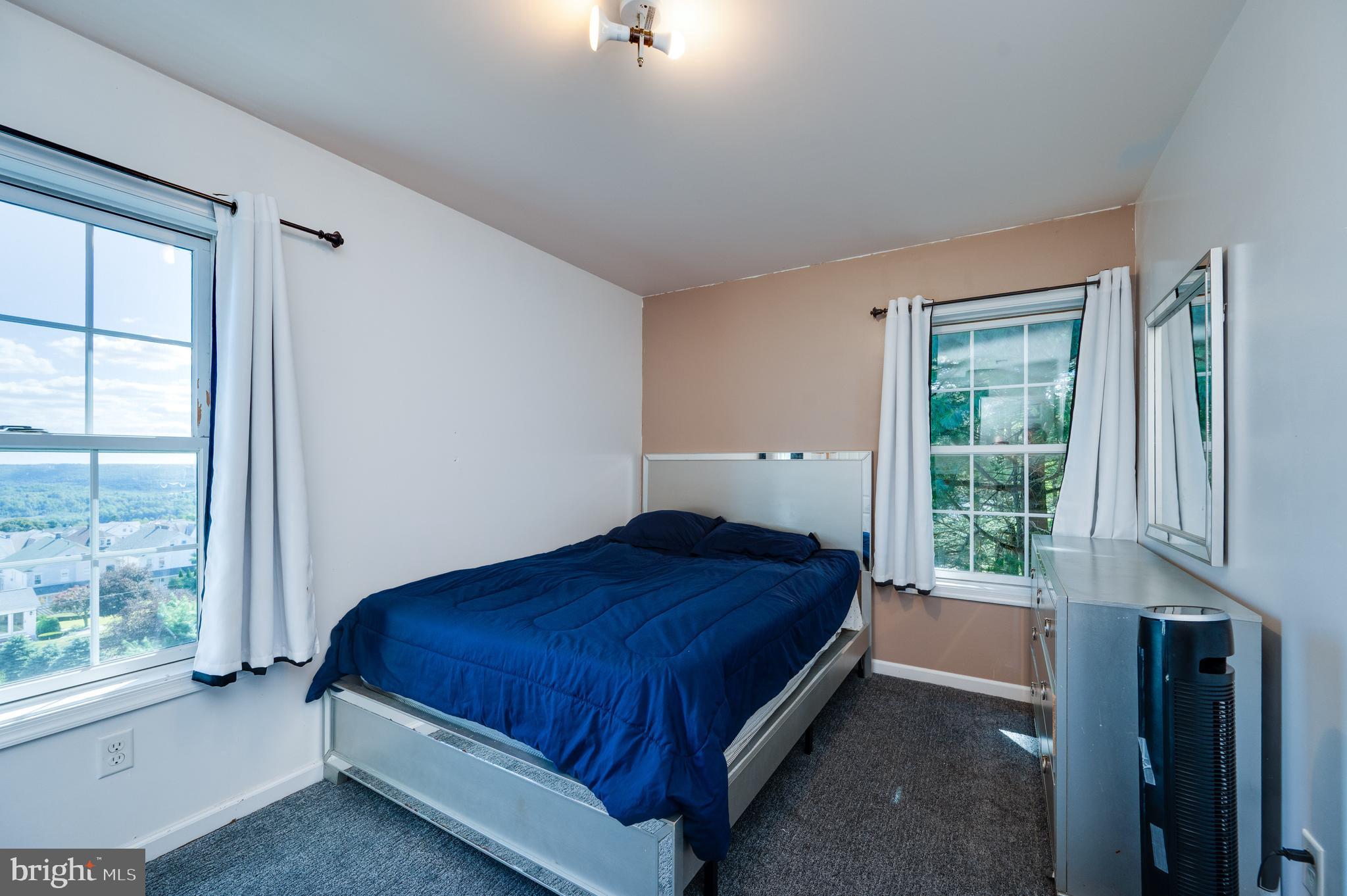 SHENANDOAH HEIGHTS - Residential