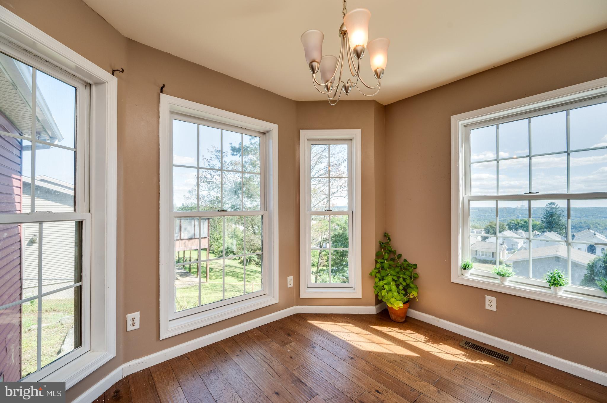 SHENANDOAH HEIGHTS - Residential