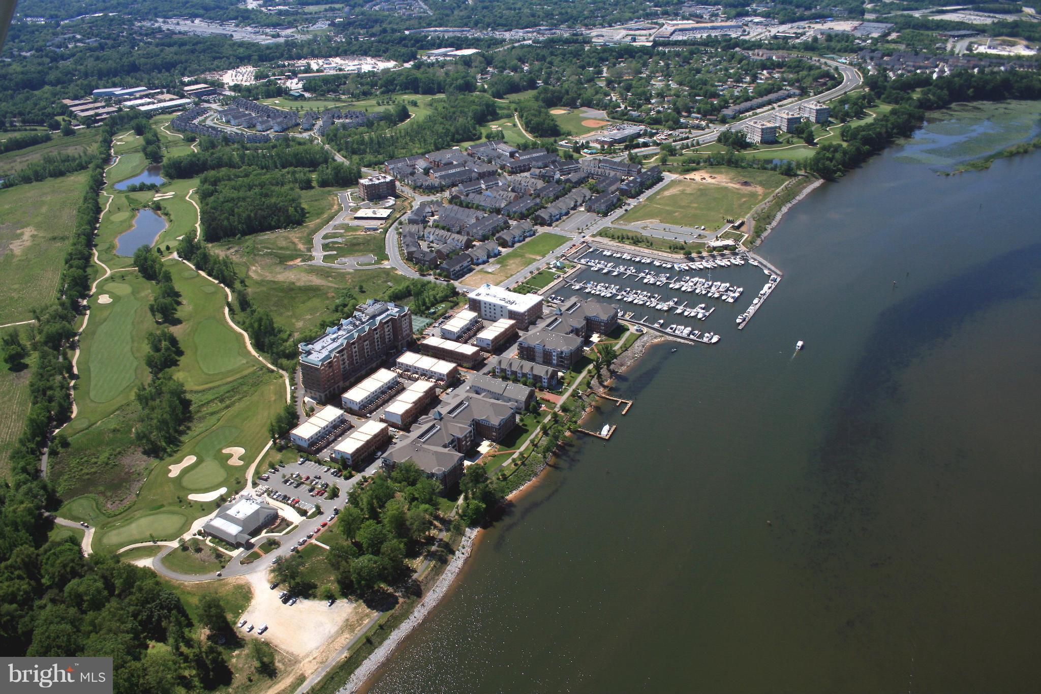 BELMONT BAY - Residential Lease