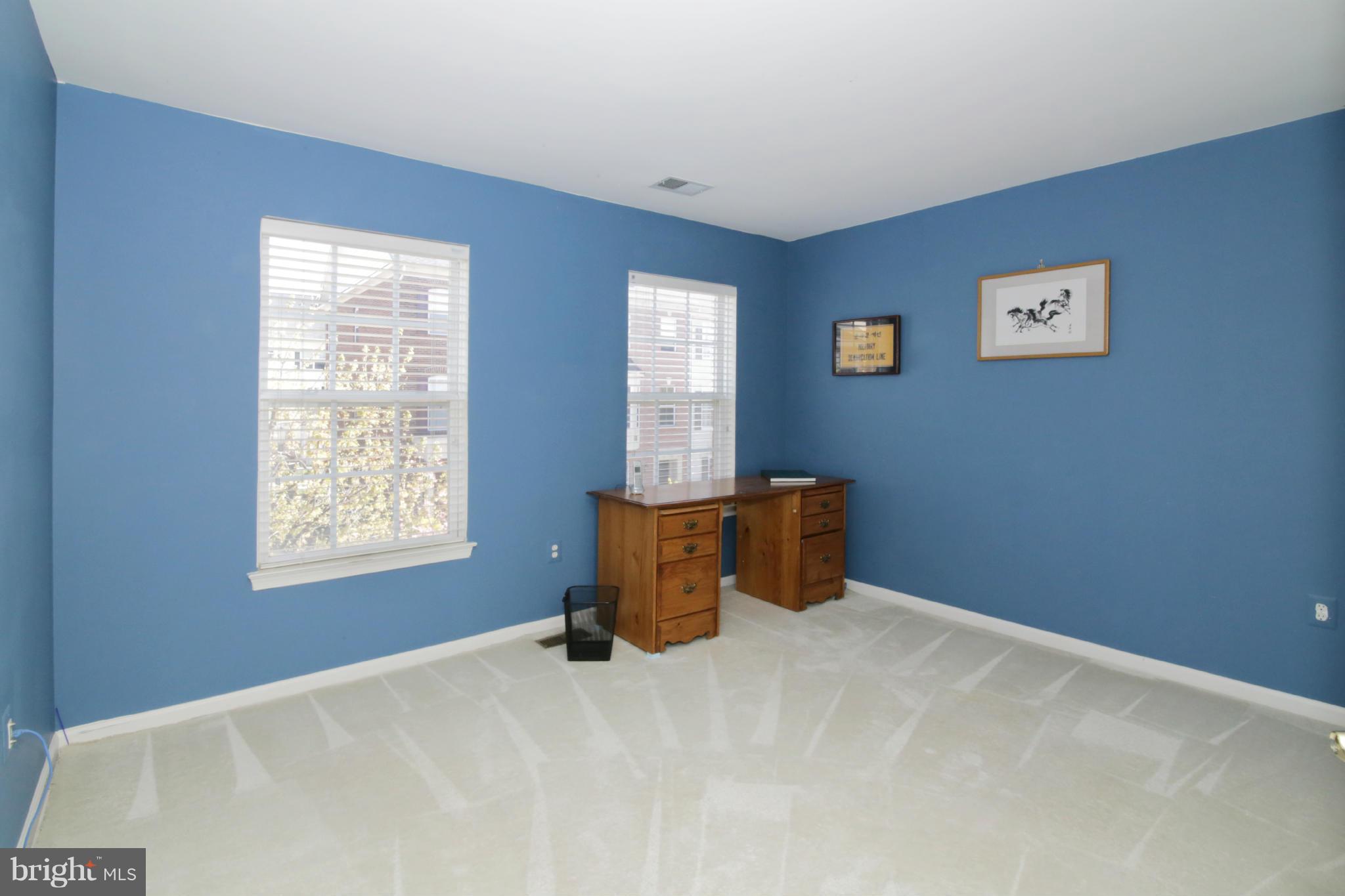 BELMONT BAY - Residential Lease