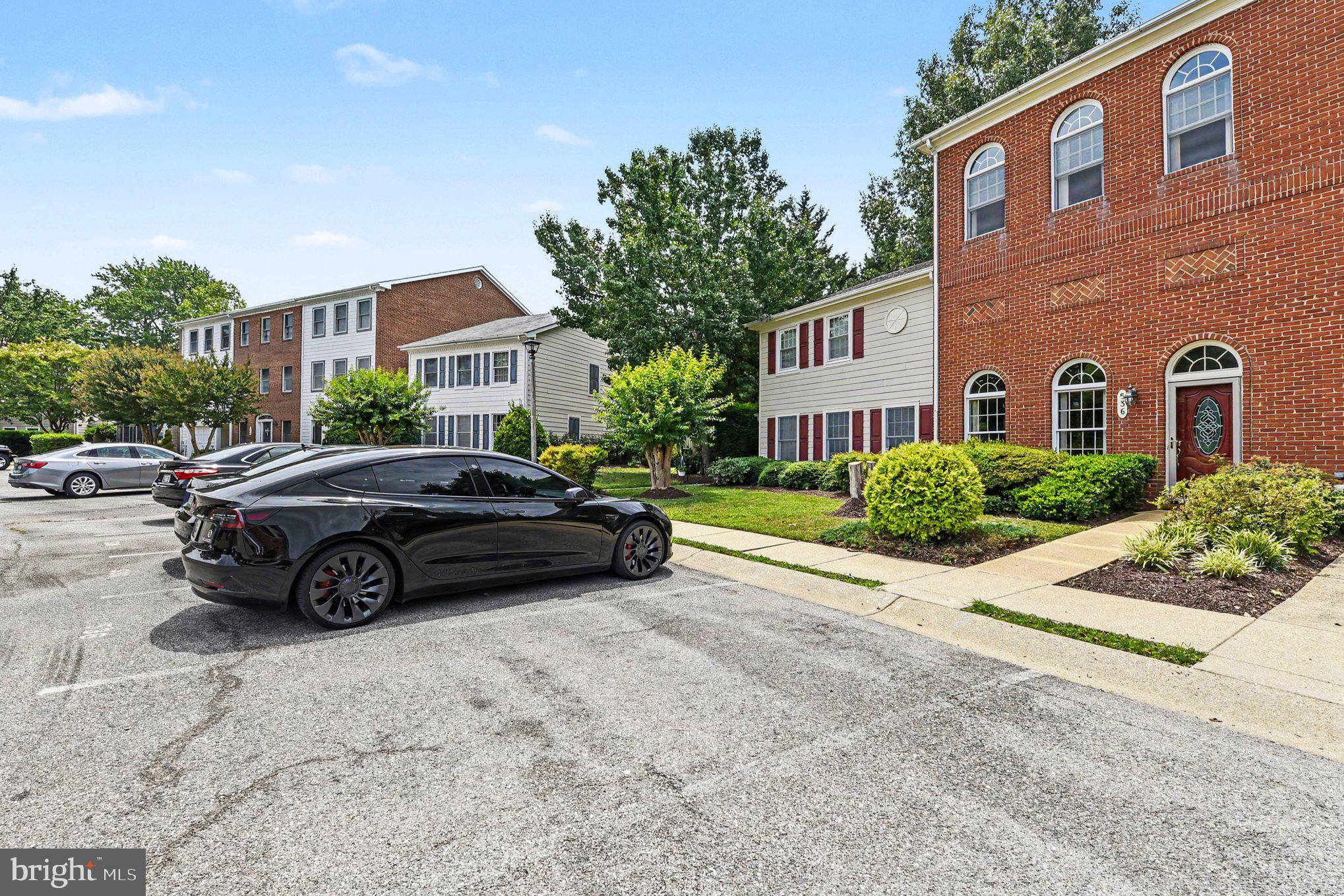536 QUINCE COURT