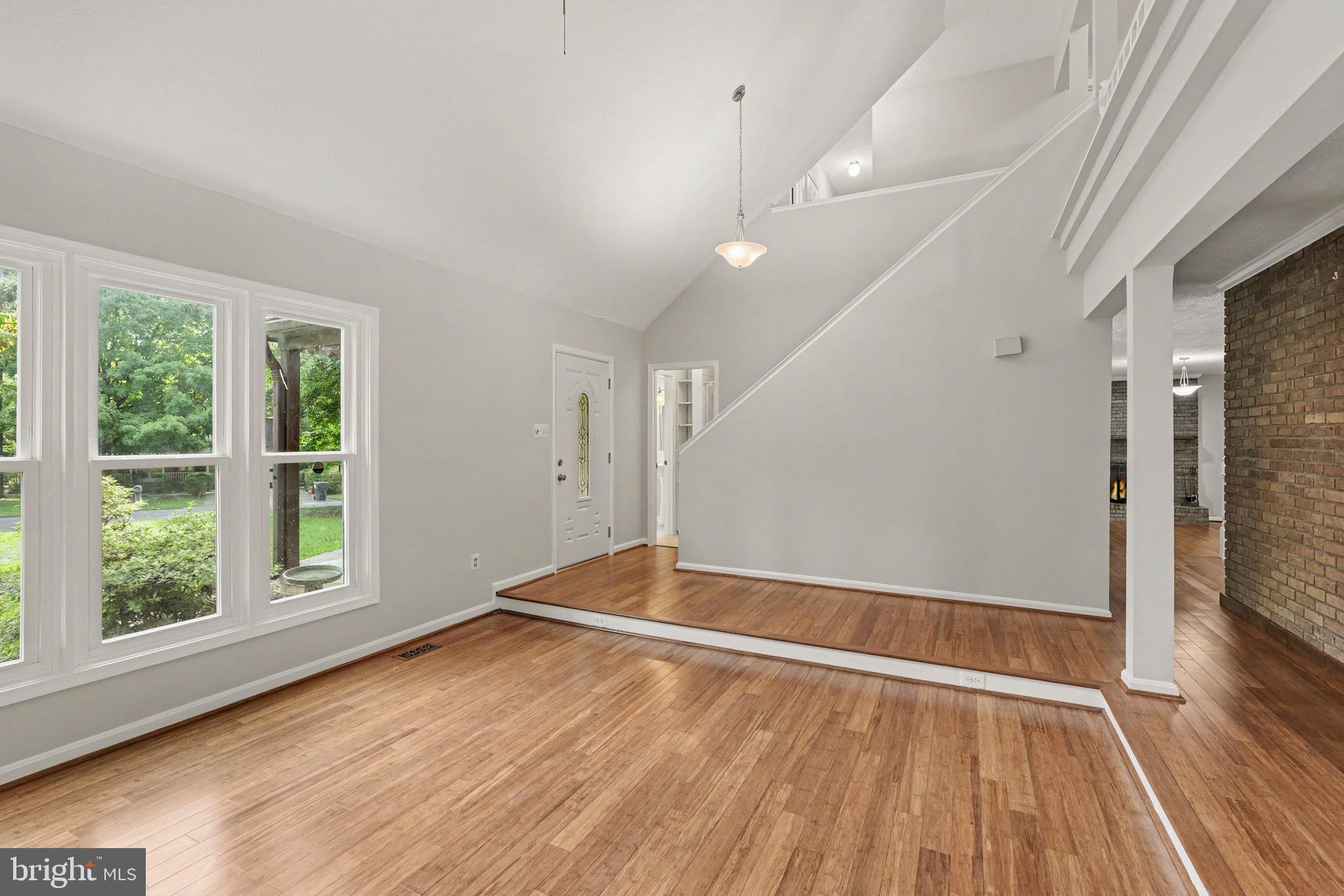 1228 AQUIA DRIVE