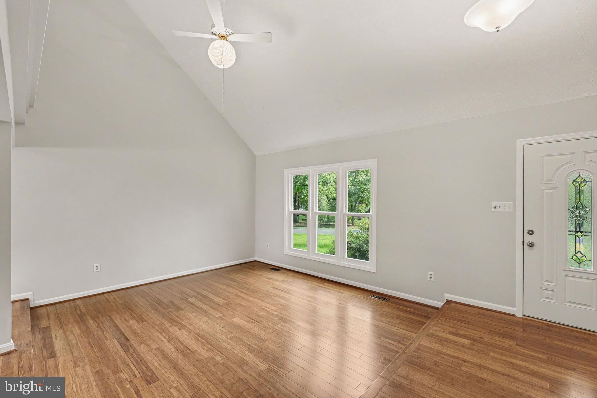 1228 AQUIA DRIVE