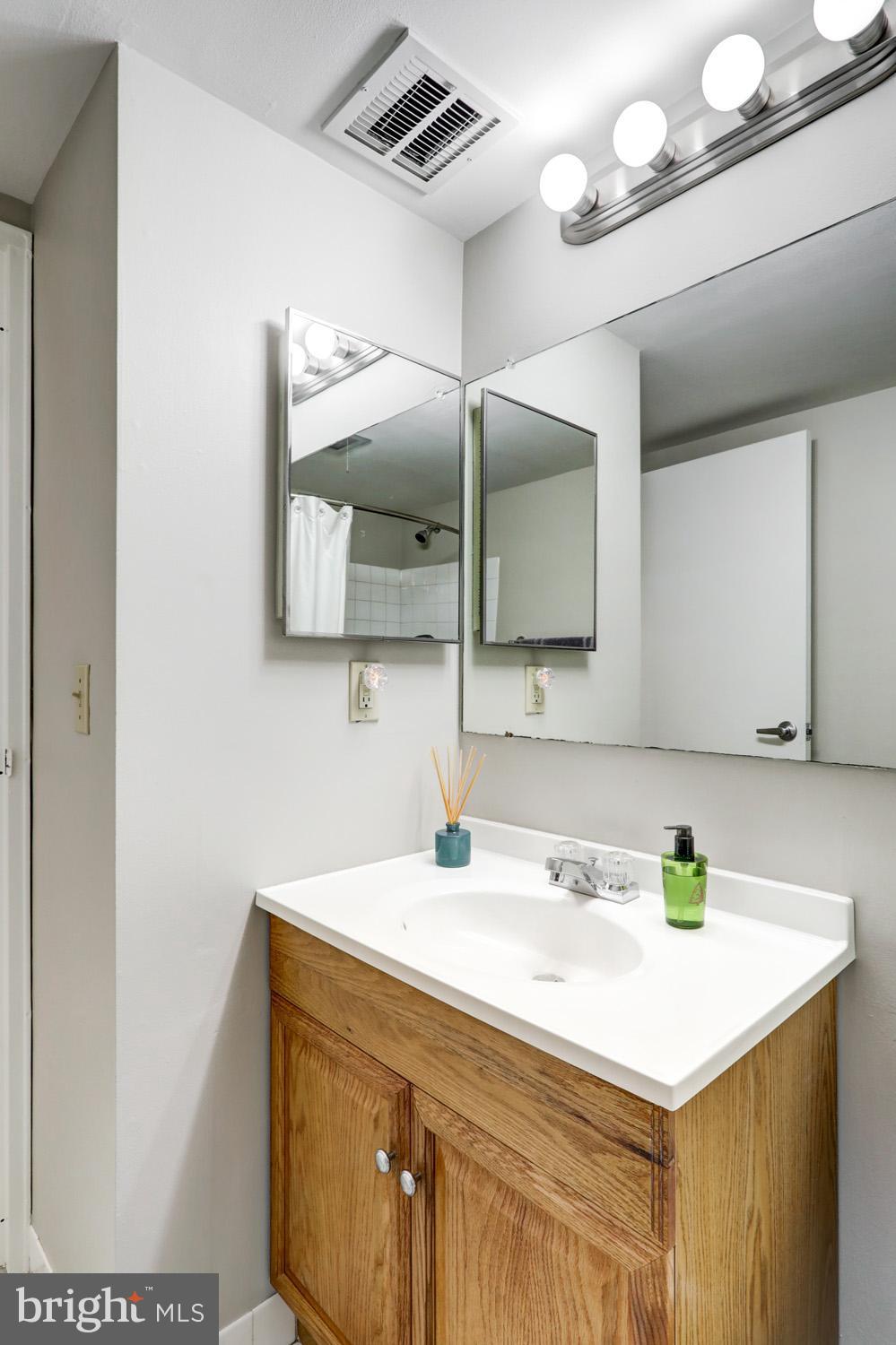 VALLEYBROOK ESTATES - Residential