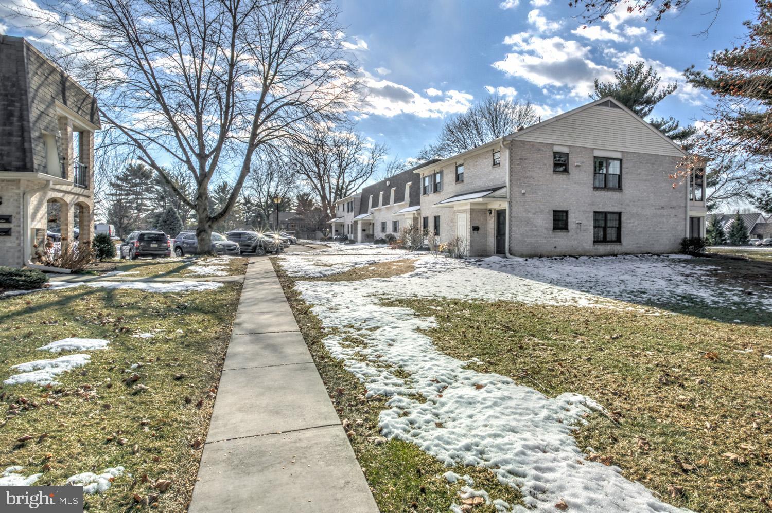 VALLEYBROOK ESTATES - Residential