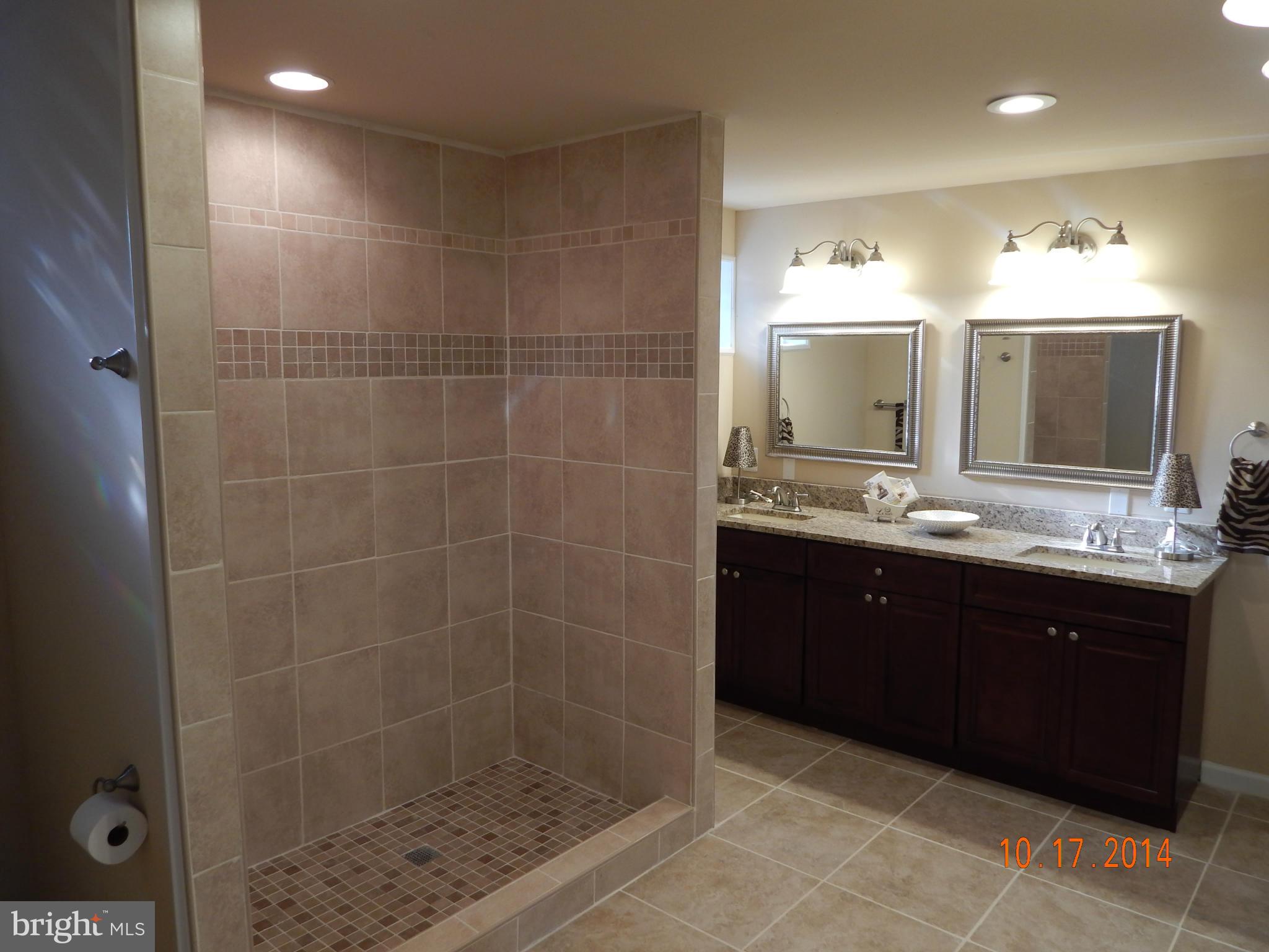 FERRY FARMS - Residential