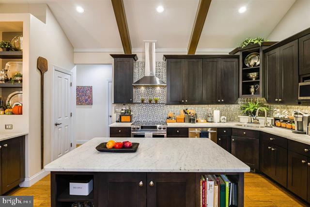 BRIDLEWOOD - Residential