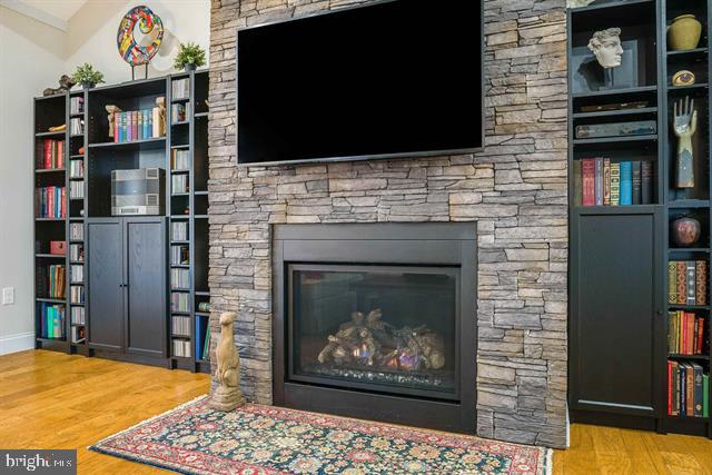 BRIDLEWOOD - Residential