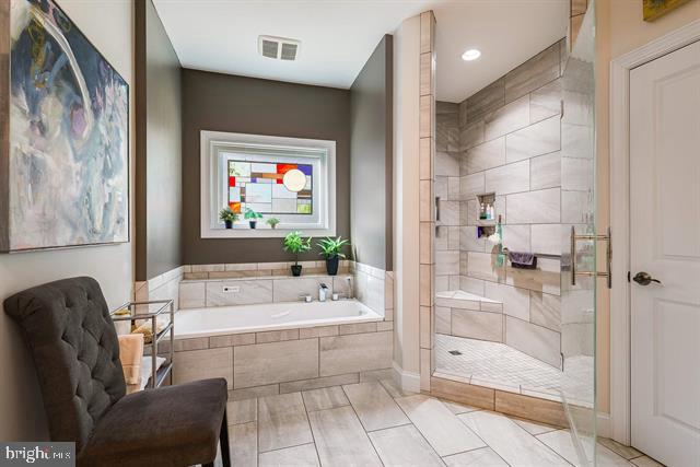 BRIDLEWOOD - Residential