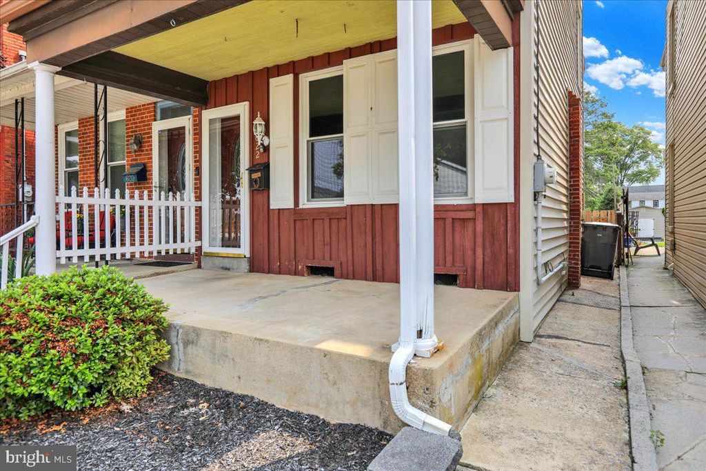 Photo of 622 S 12th Street, COLUMBIA, PA 17512 (MLS # PALA2068050)