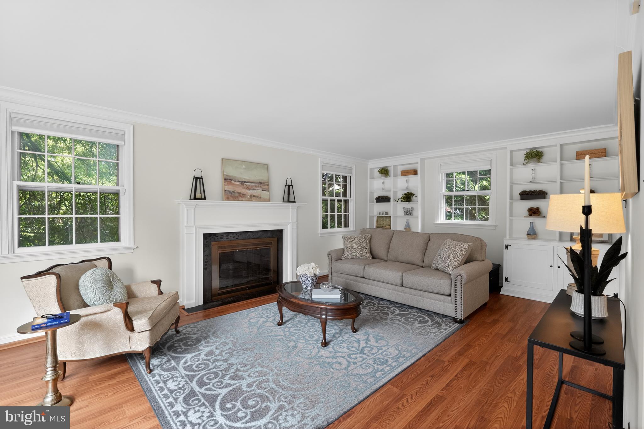 GLENSIDE - Residential