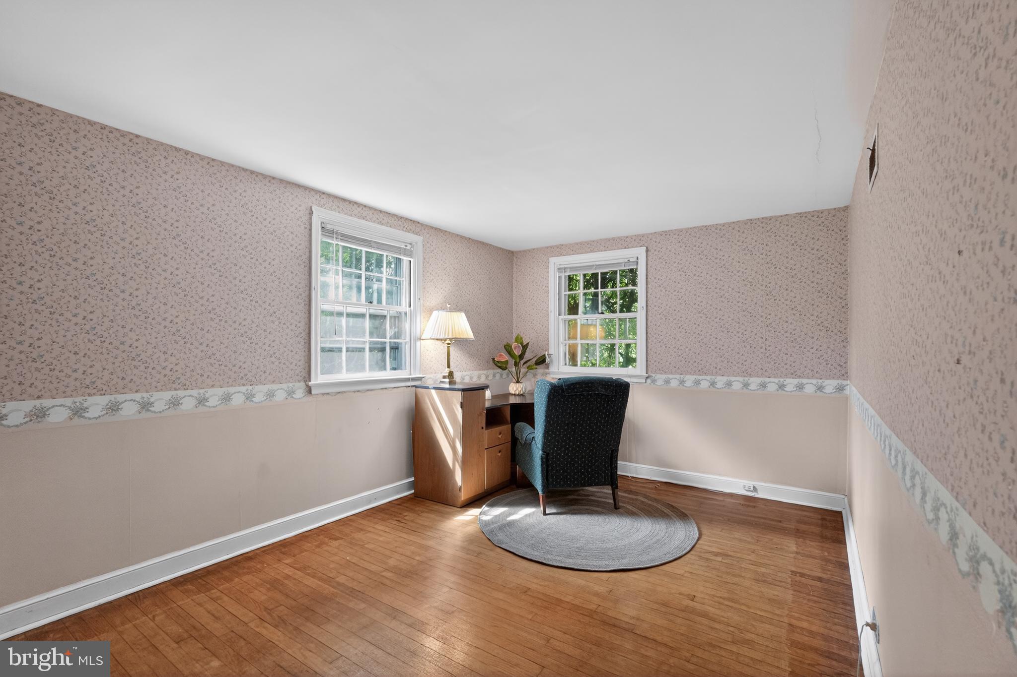 GLENSIDE - Residential
