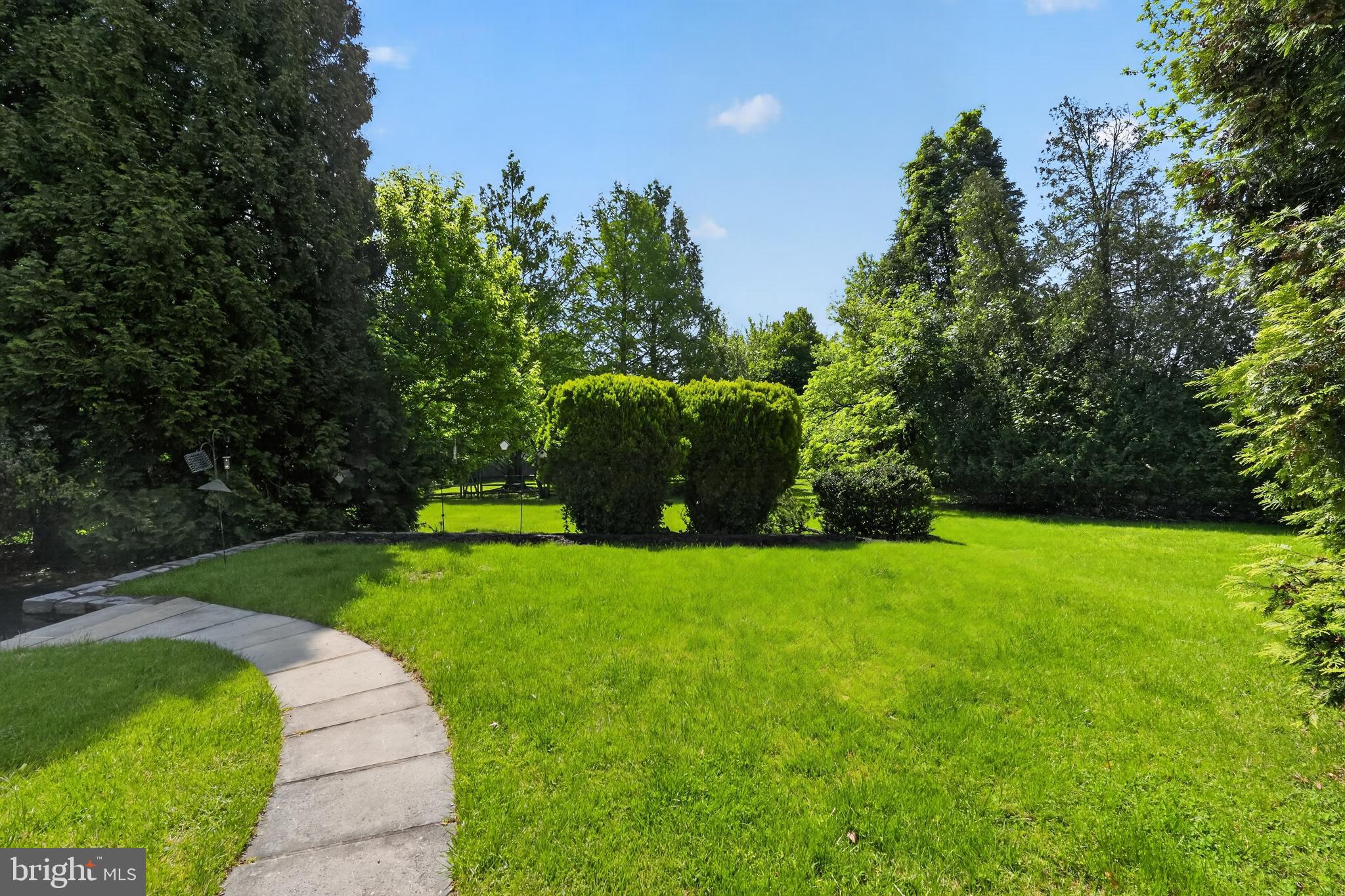 GLENSIDE - Residential
