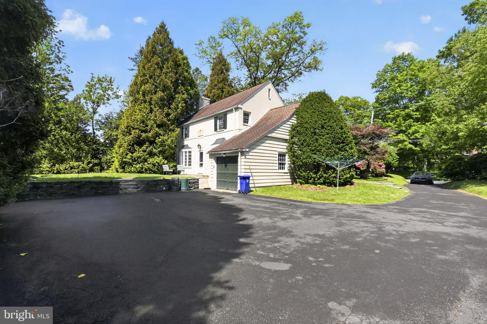 GLENSIDE - Residential