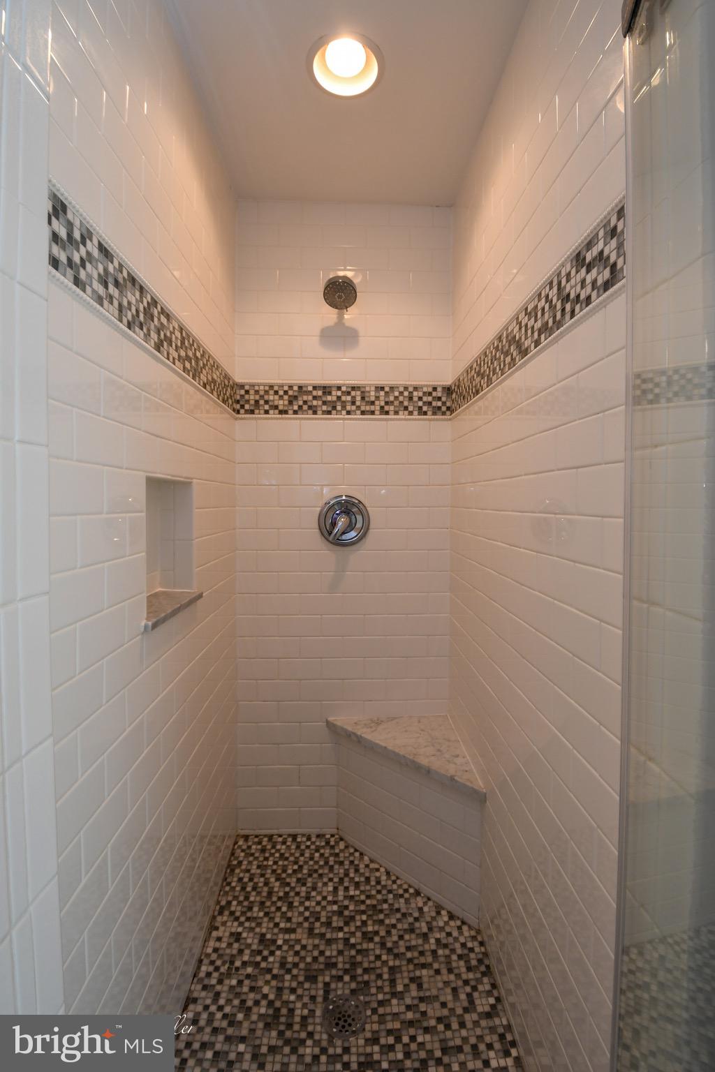 PADONIA COMPLEX - Residential