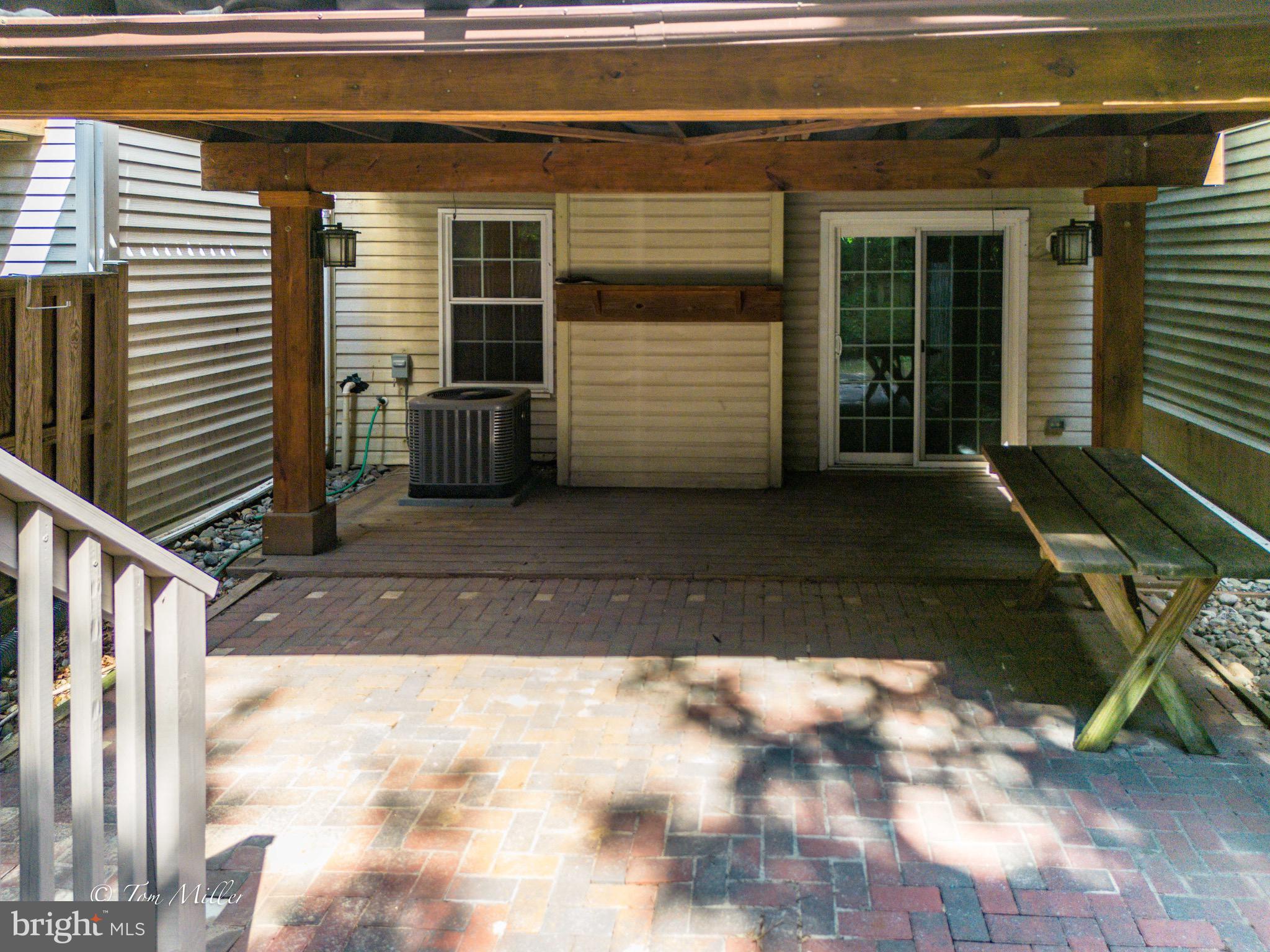 PADONIA COMPLEX - Residential