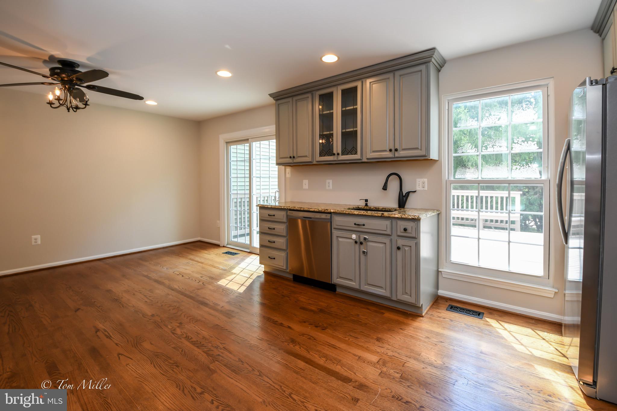 PADONIA COMPLEX - Residential