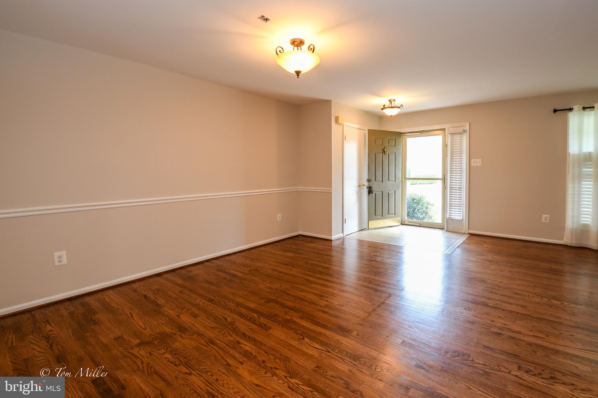 PADONIA COMPLEX - Residential