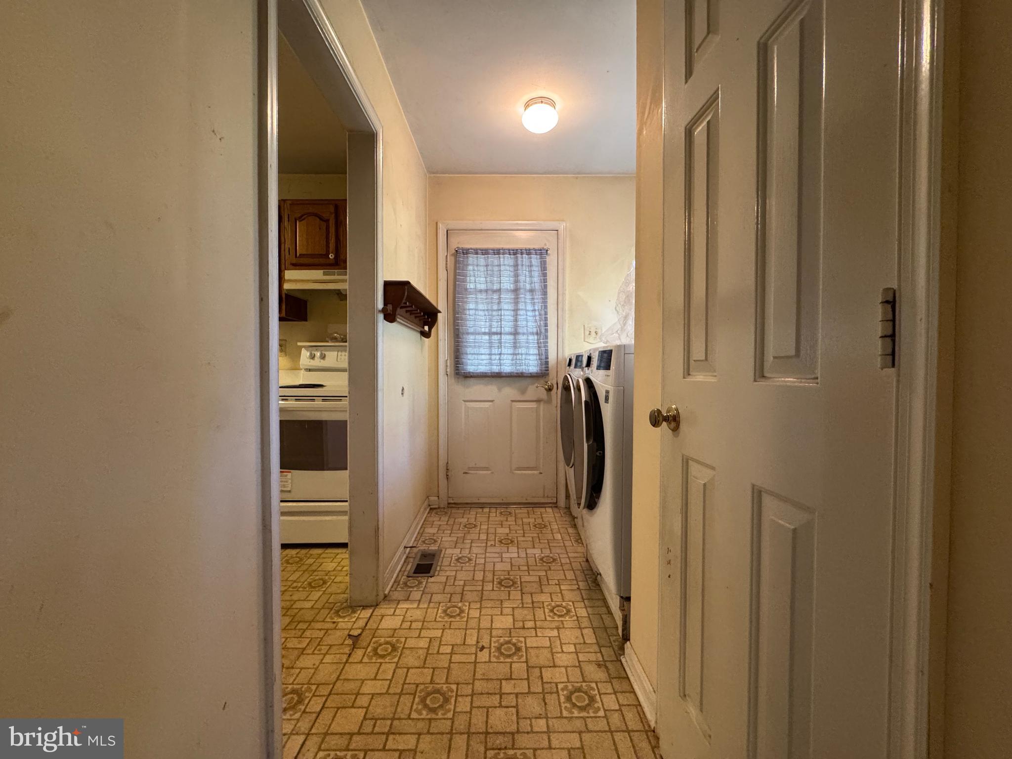 COLT HILLS - Residential