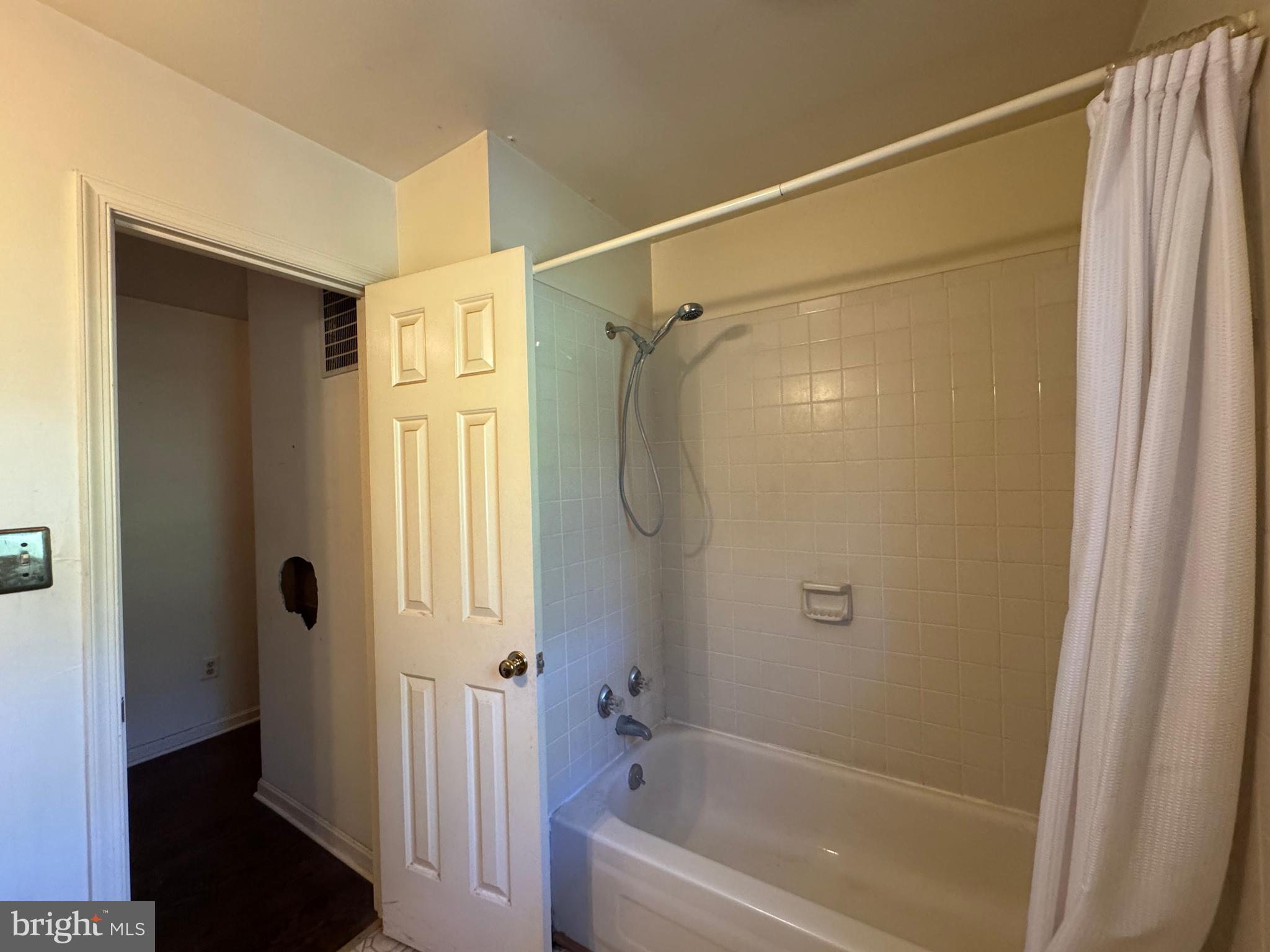 COLT HILLS - Residential