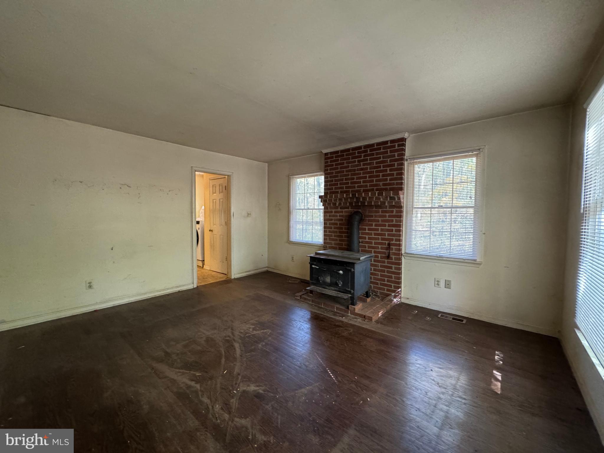 COLT HILLS - Residential