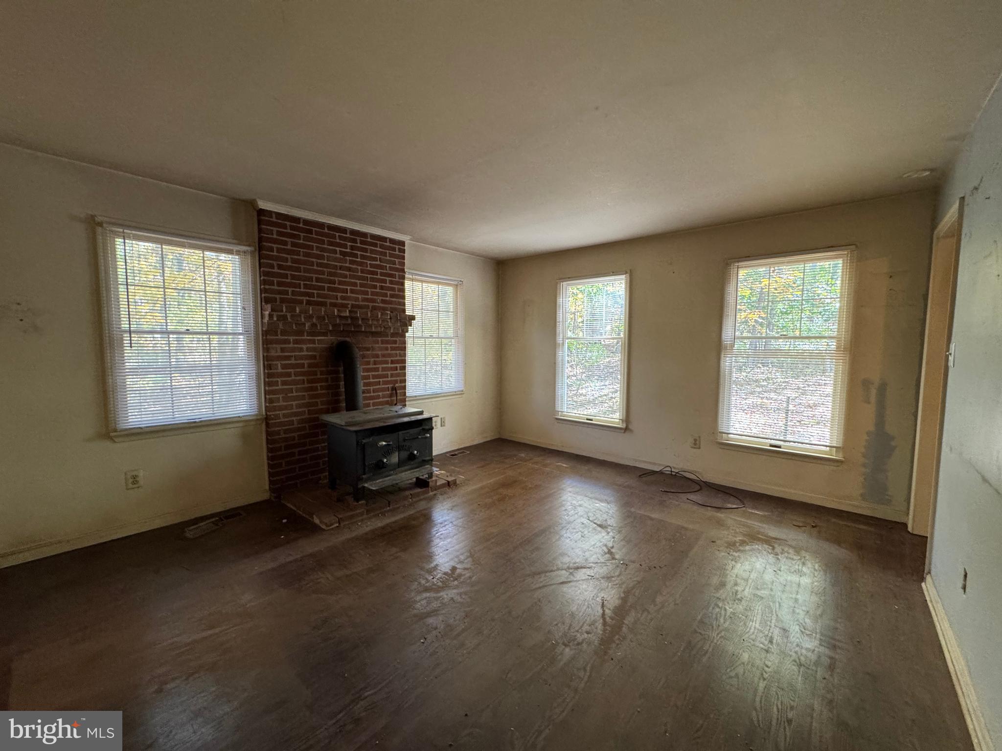 COLT HILLS - Residential