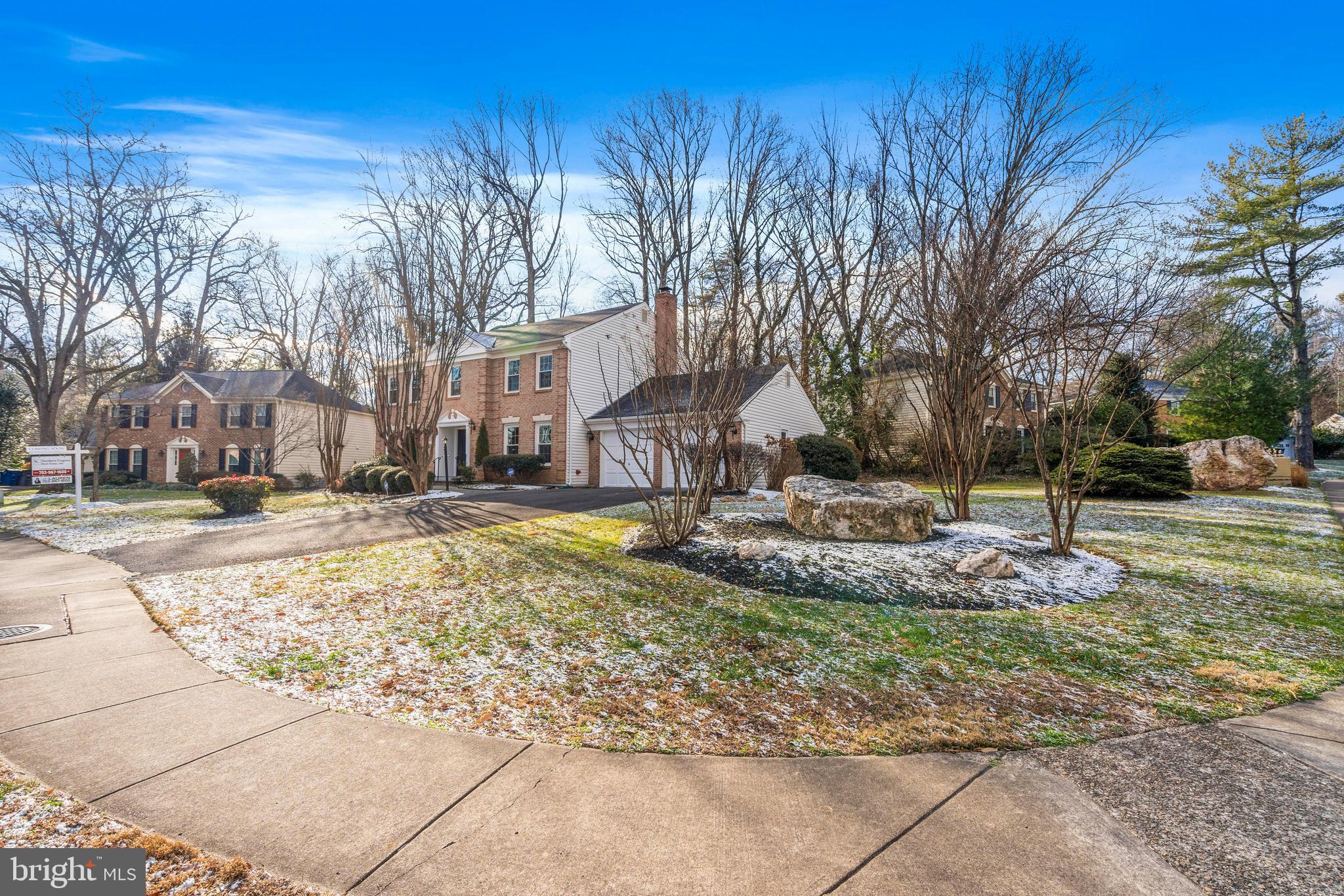 VIENNA OAKS - Residential