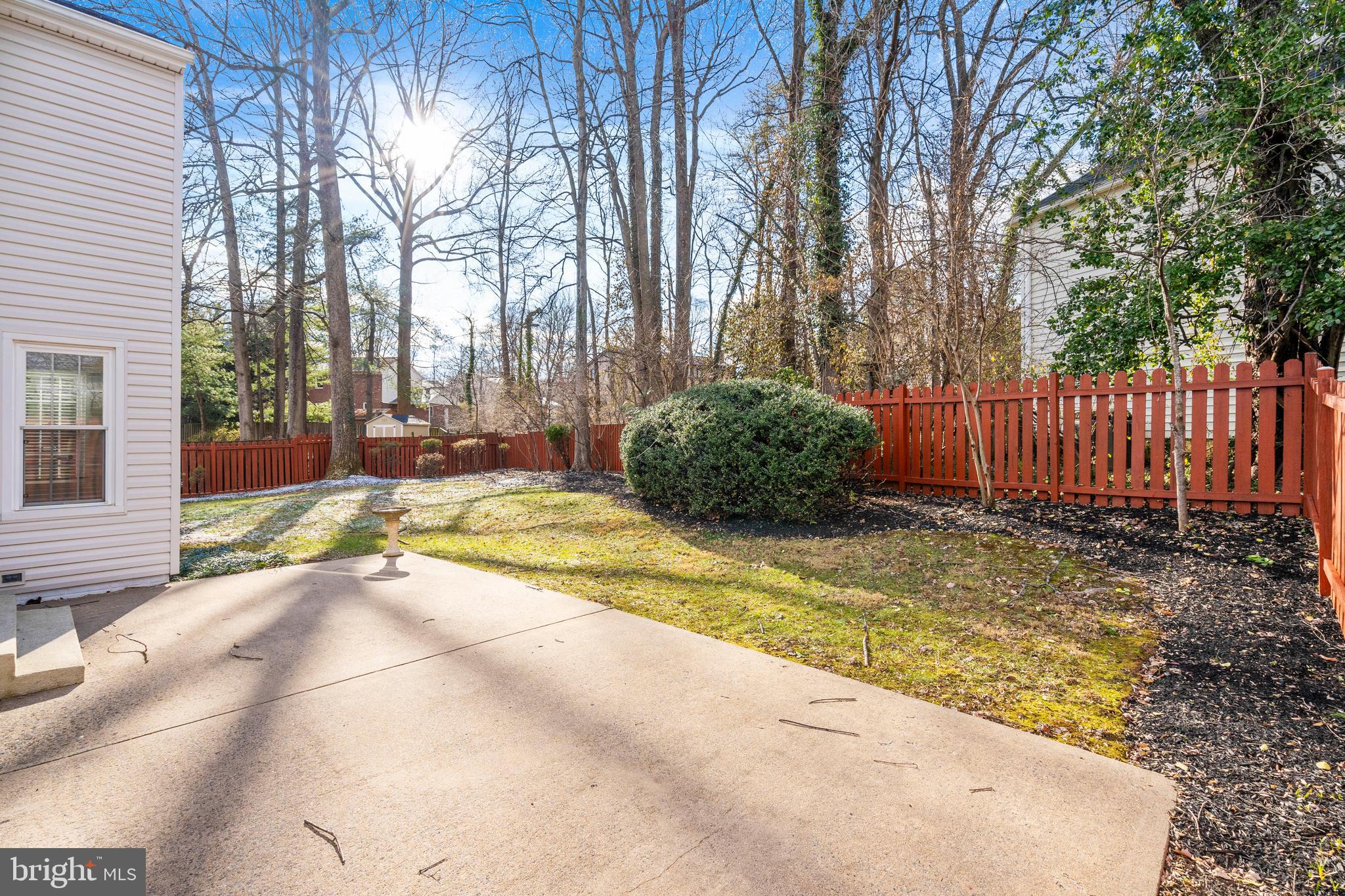 VIENNA OAKS - Residential