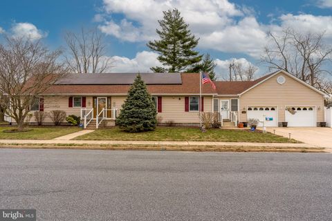 733 HUSTON STREET SEAFORD DE 19973