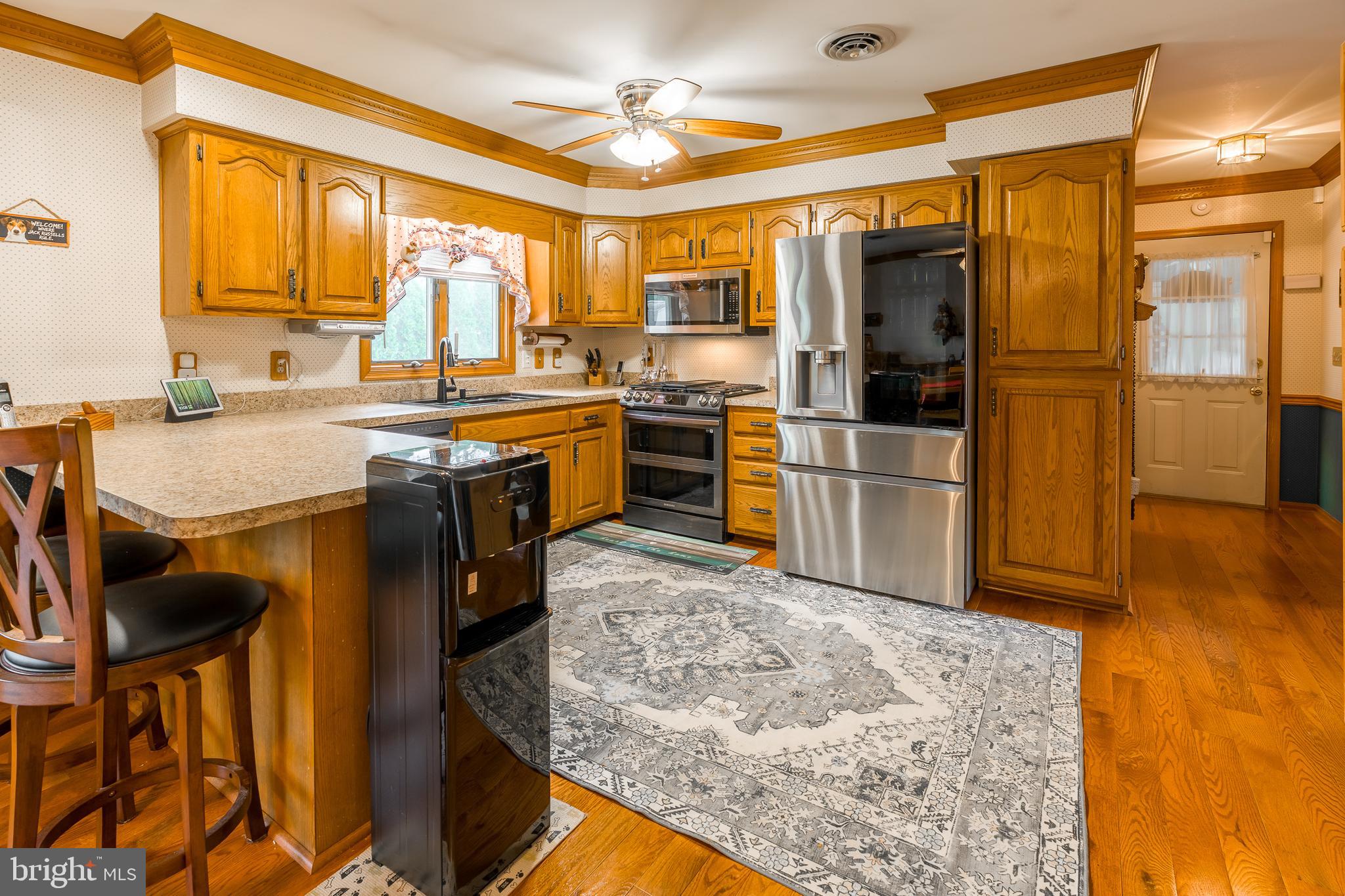 HUDSON ESTATES - Residential