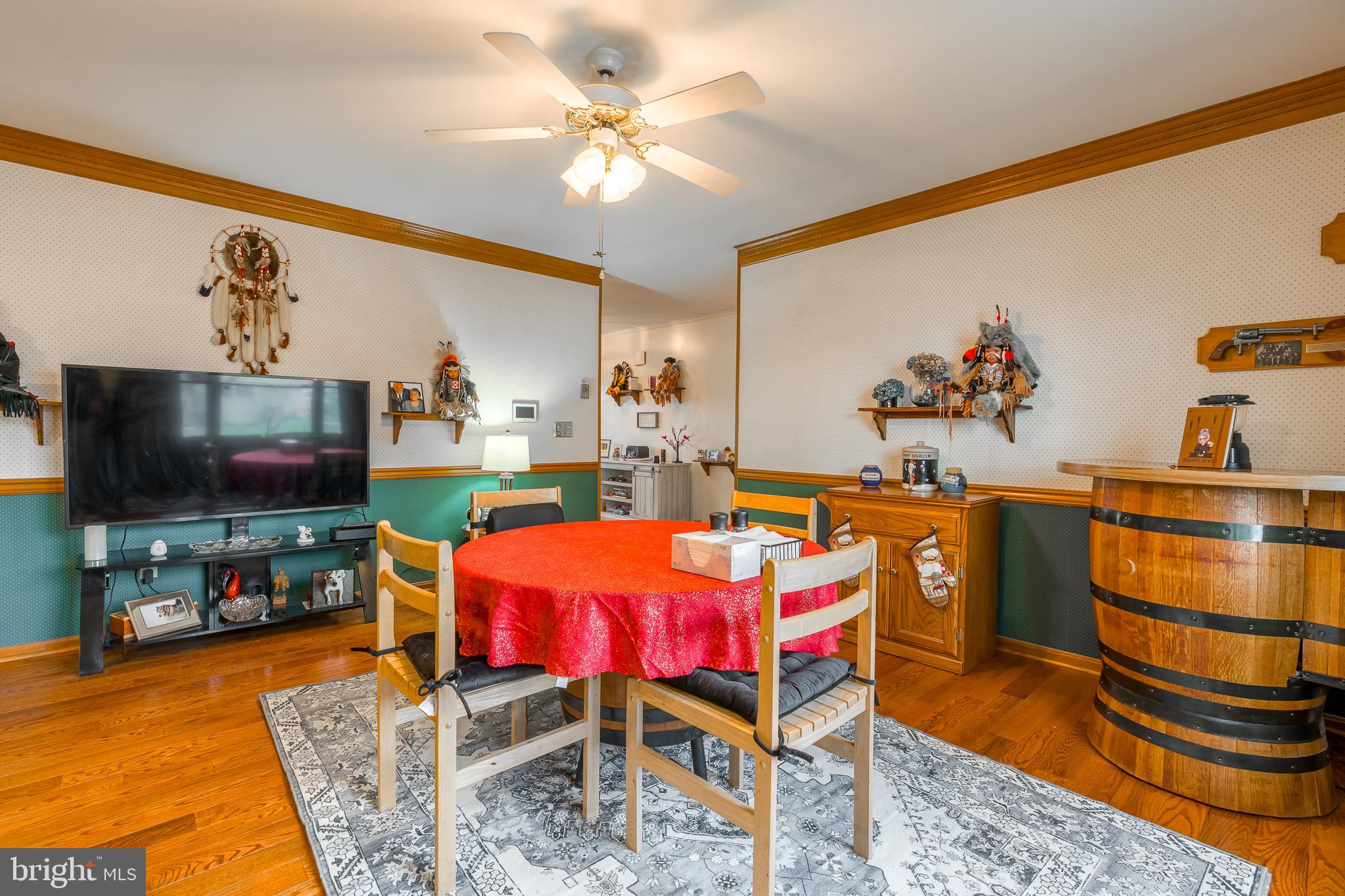 HUDSON ESTATES - Residential