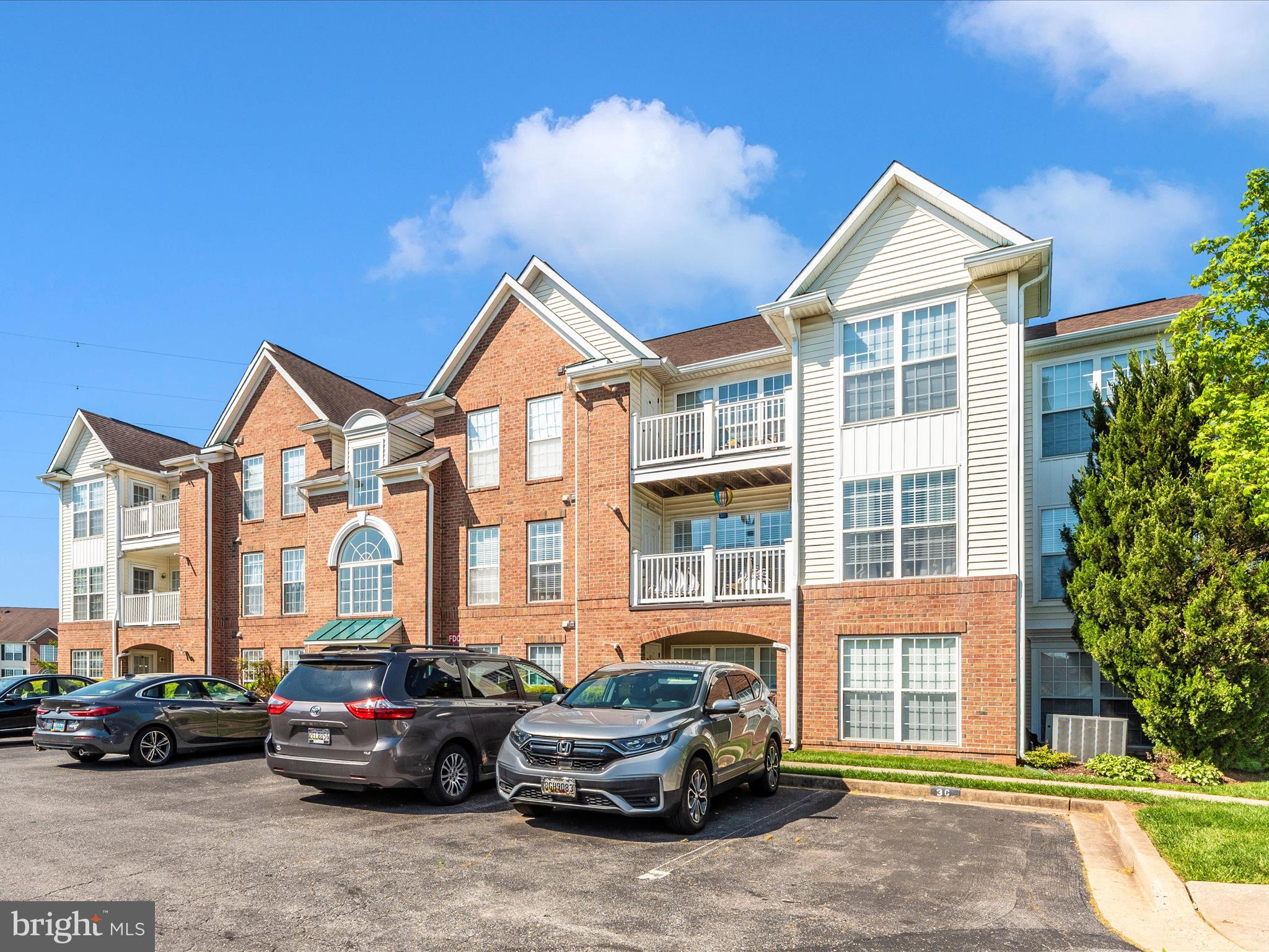 WHITTIER ECHO GLEN - Residential