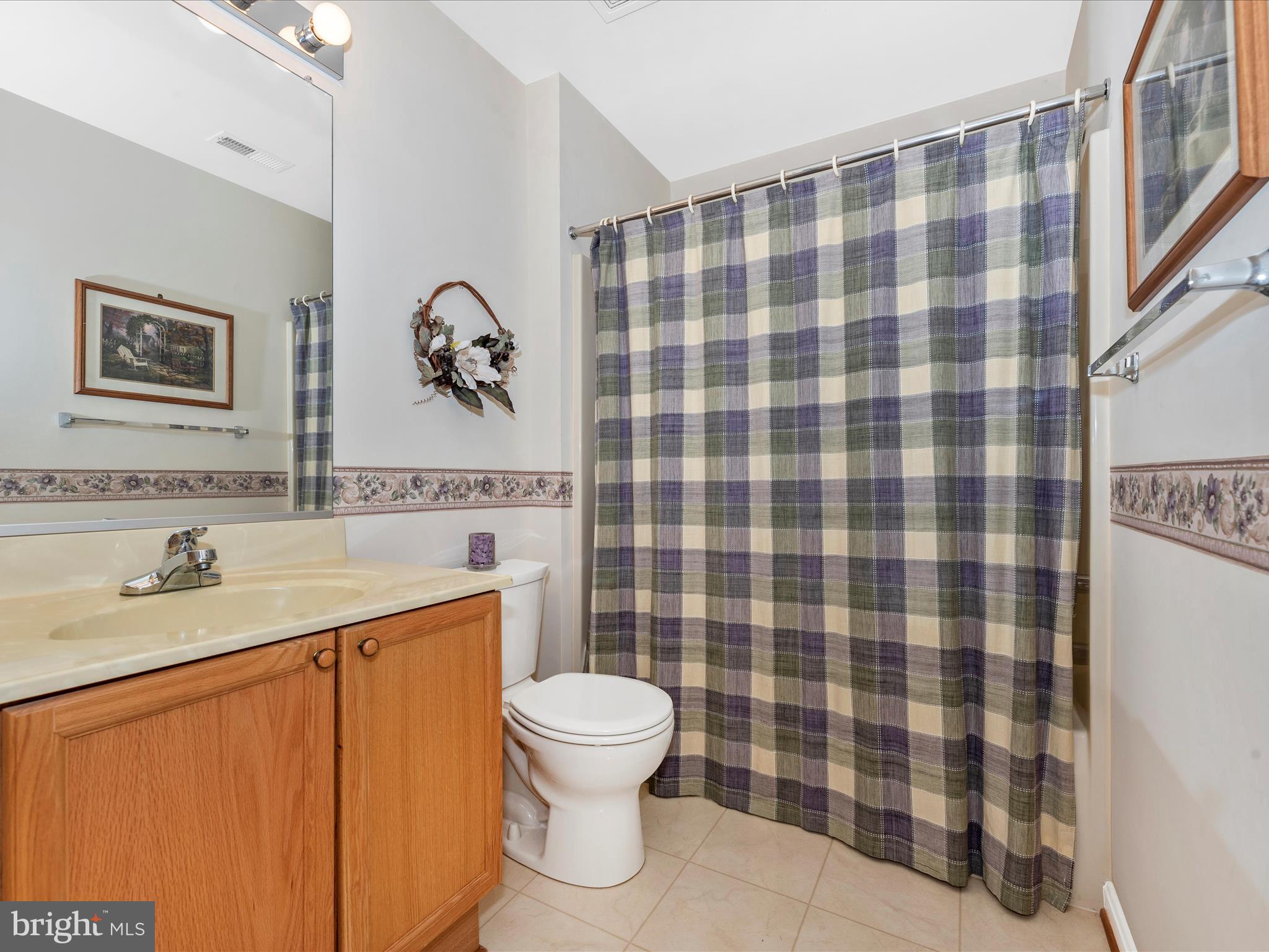 WHITTIER ECHO GLEN - Residential