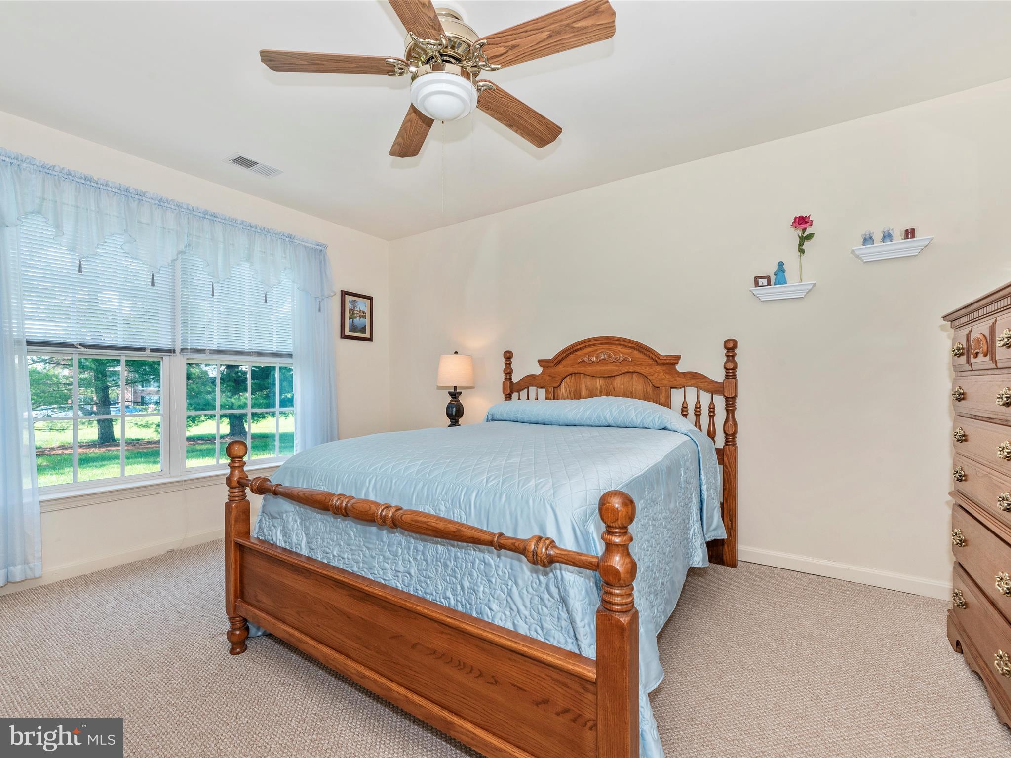 WHITTIER ECHO GLEN - Residential