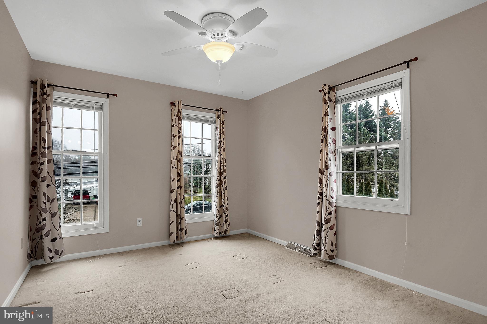 HERITAGE ACRES - Residential