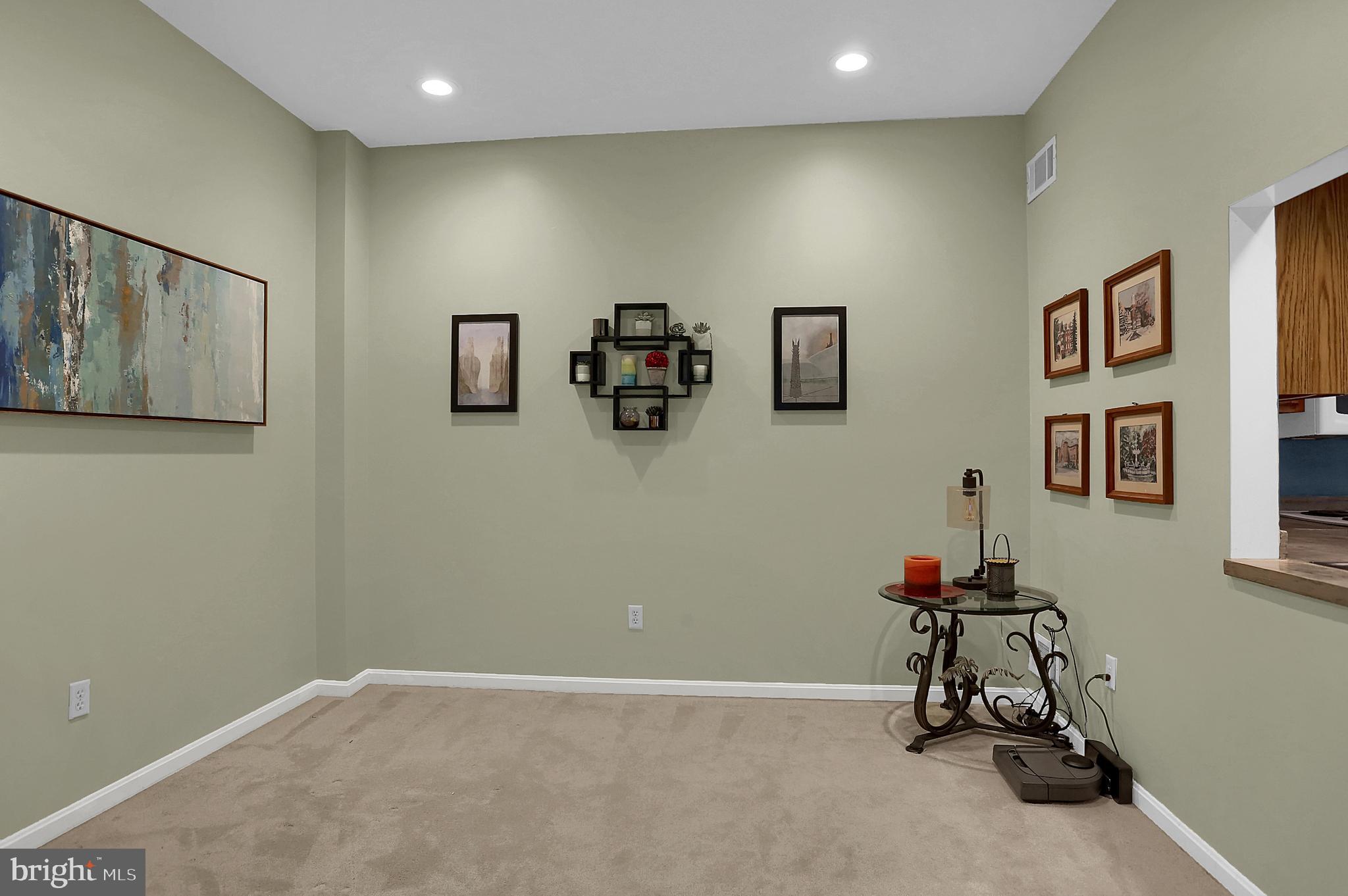 HERITAGE ACRES - Residential