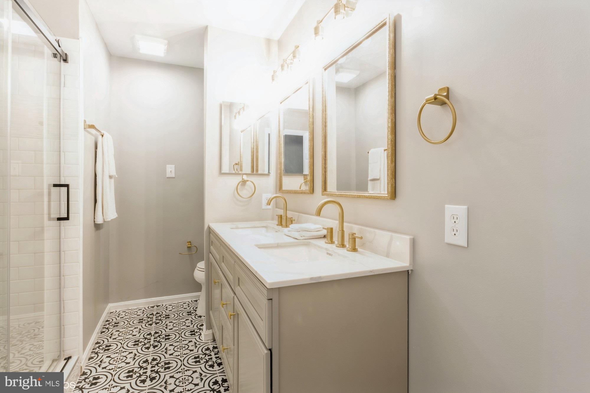 PLEASANT HILLS - Residential