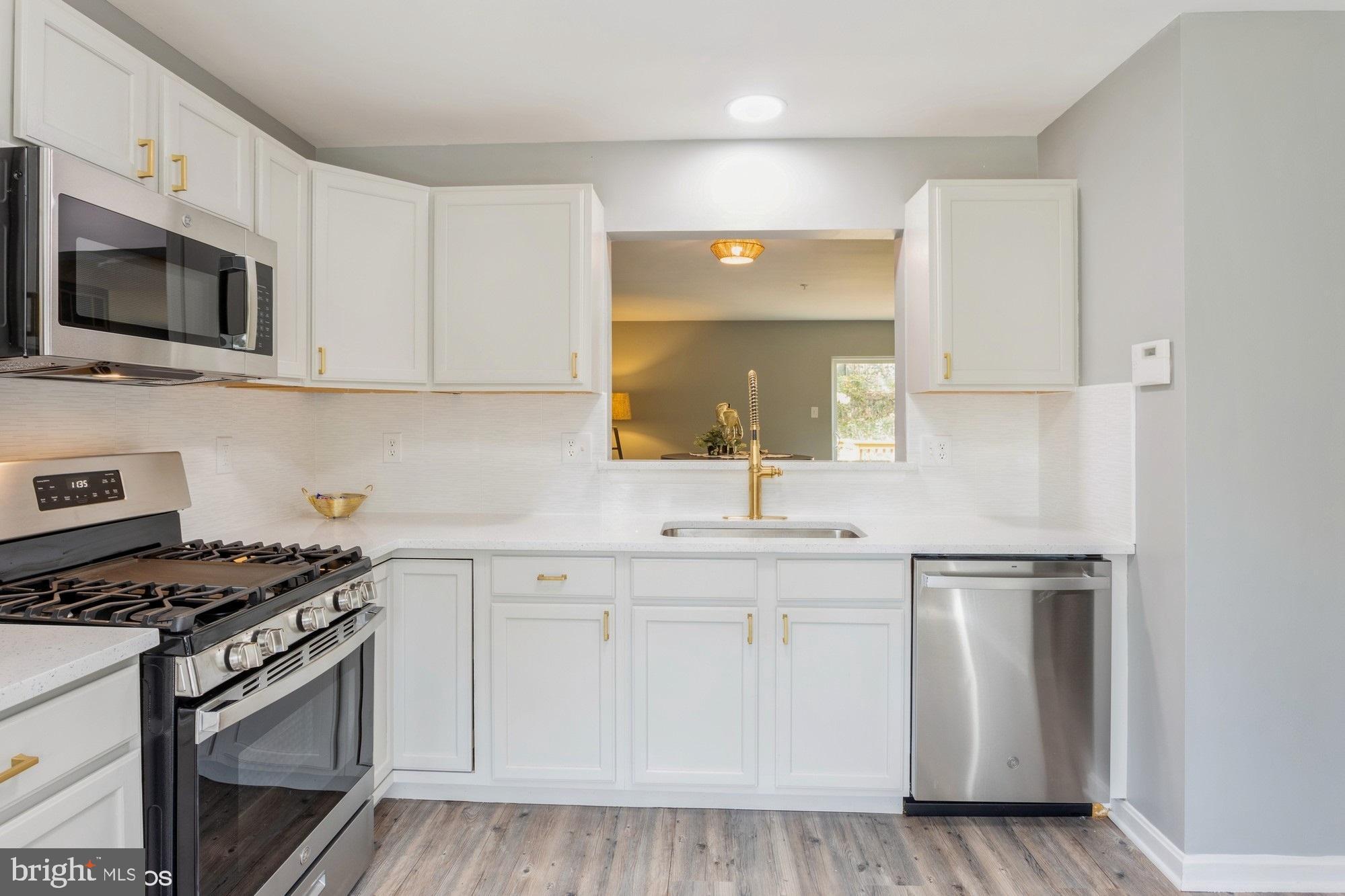 PLEASANT HILLS - Residential