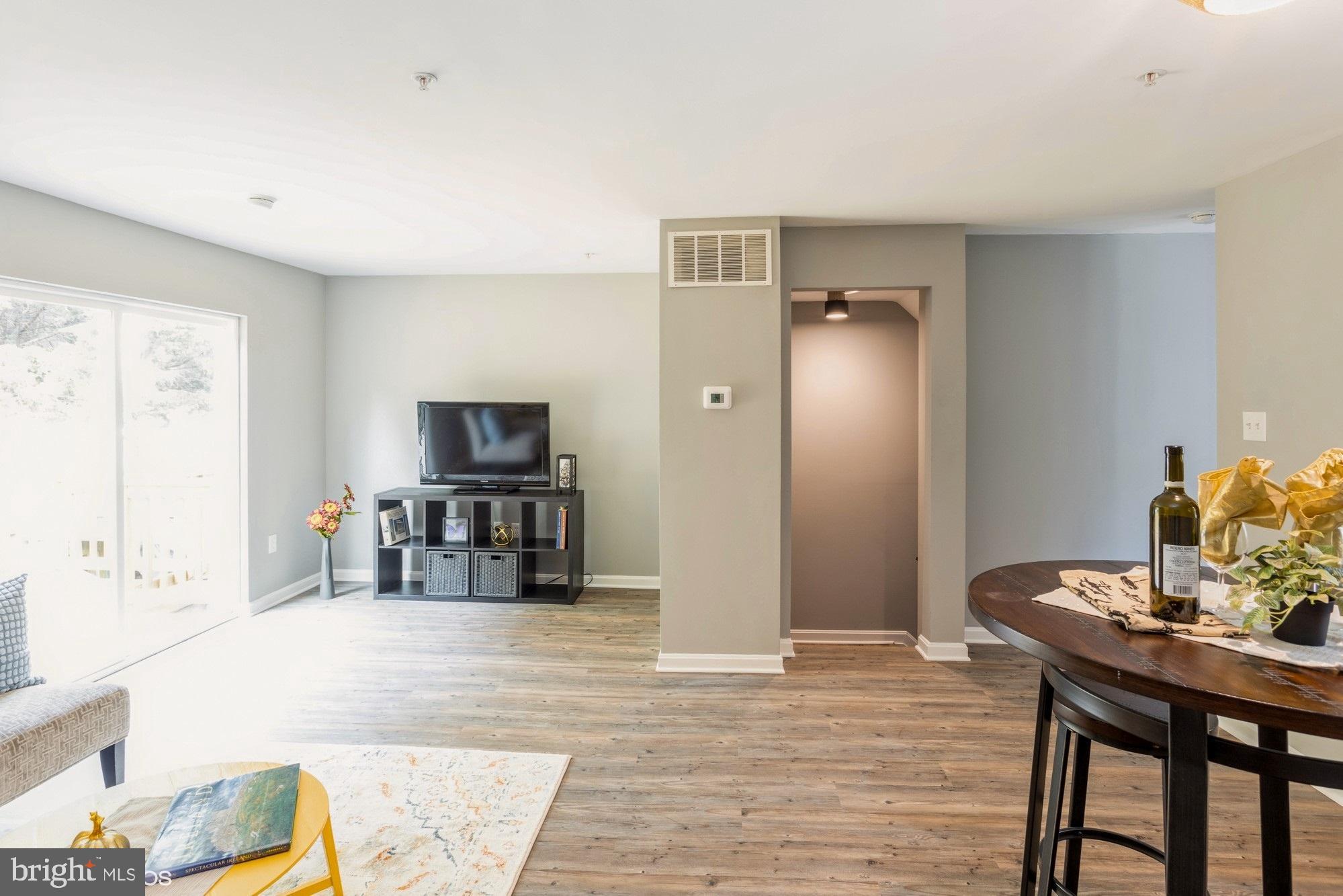 PLEASANT HILLS - Residential