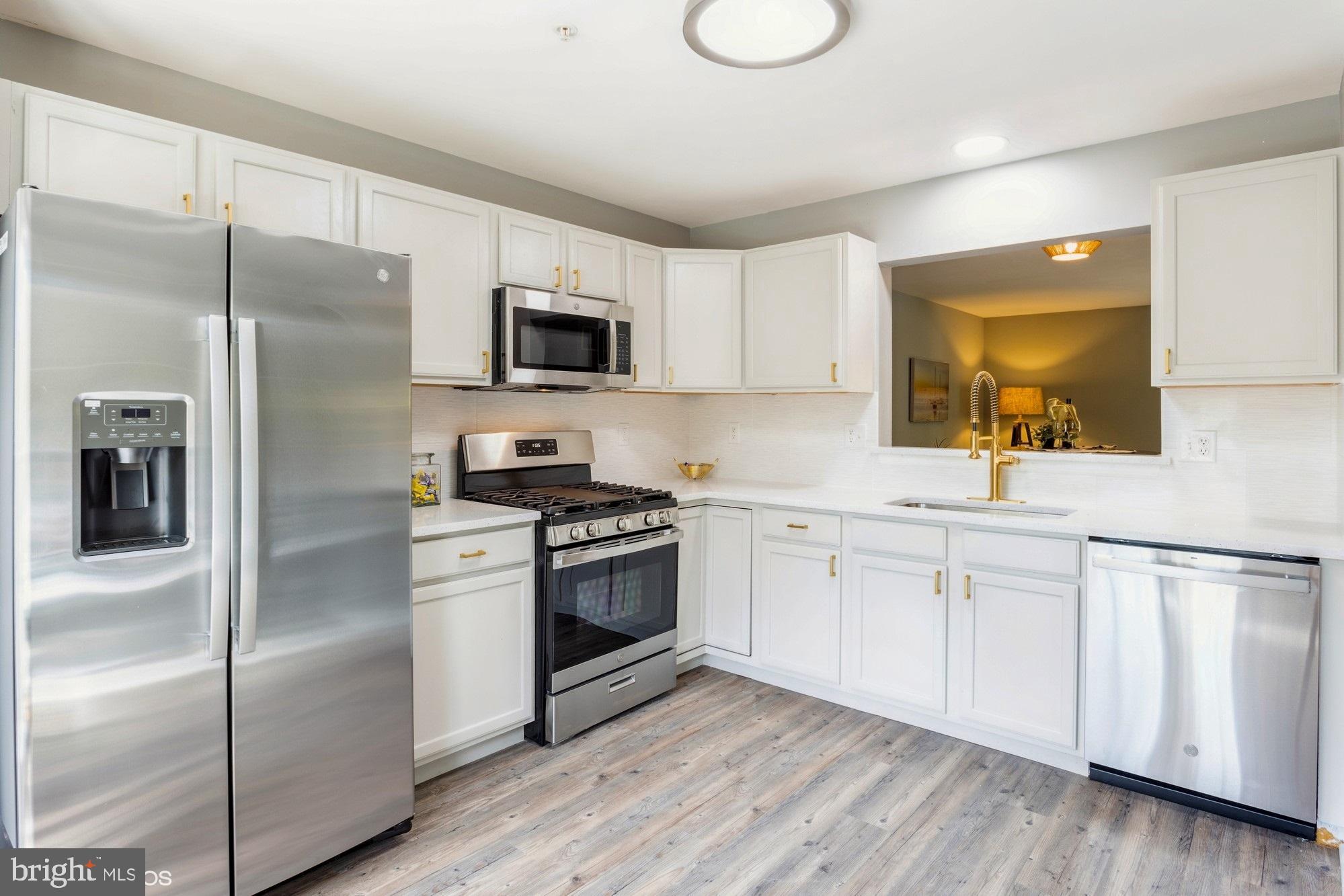 PLEASANT HILLS - Residential