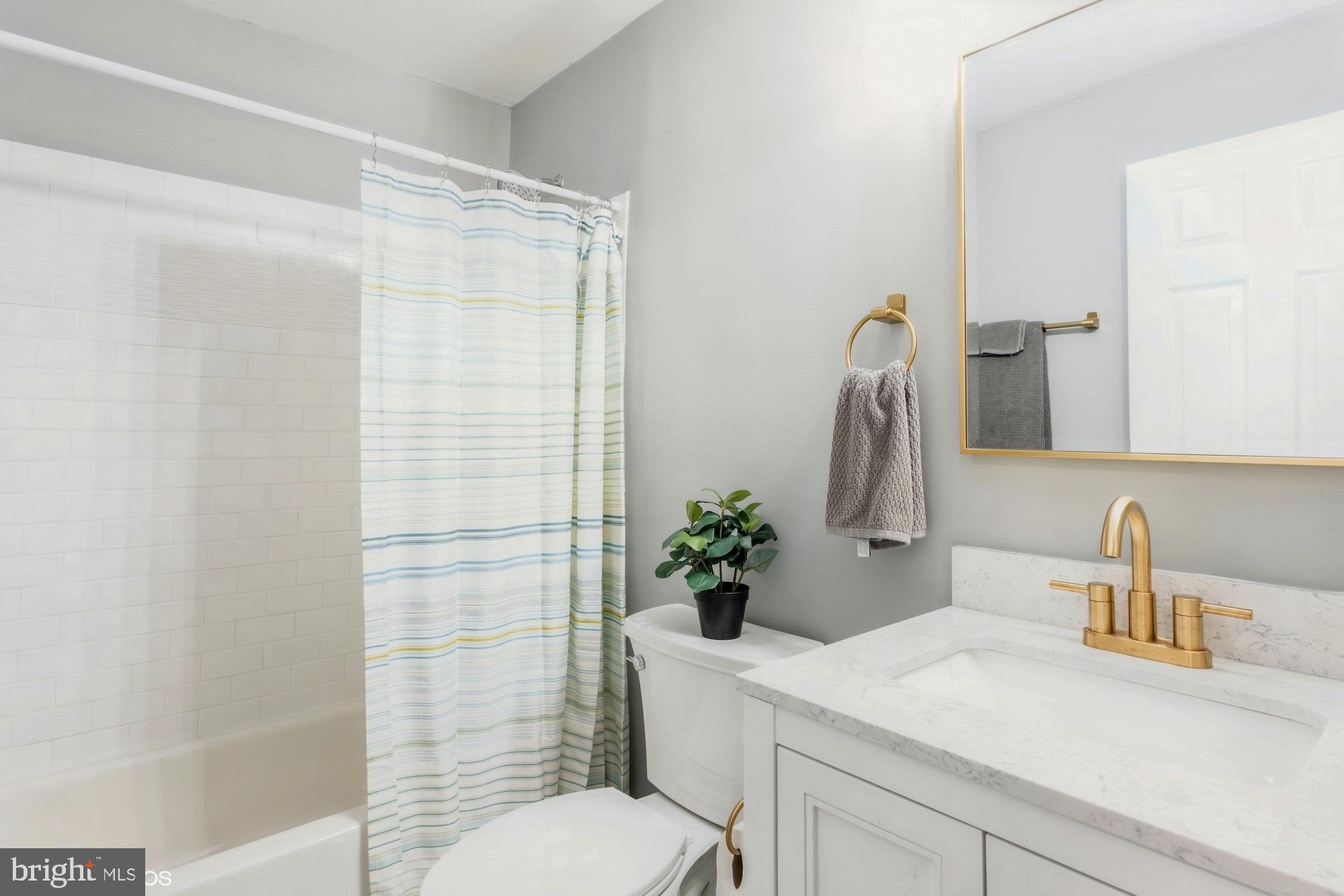 PLEASANT HILLS - Residential