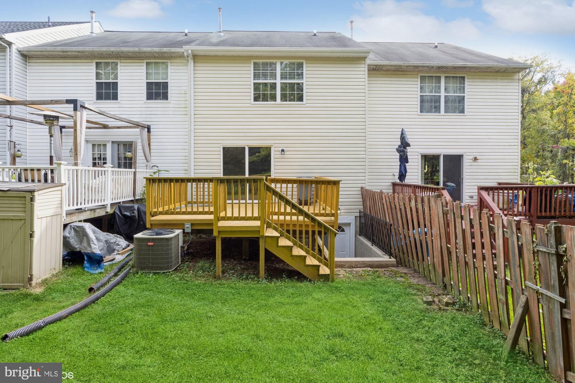 PLEASANT HILLS - Residential