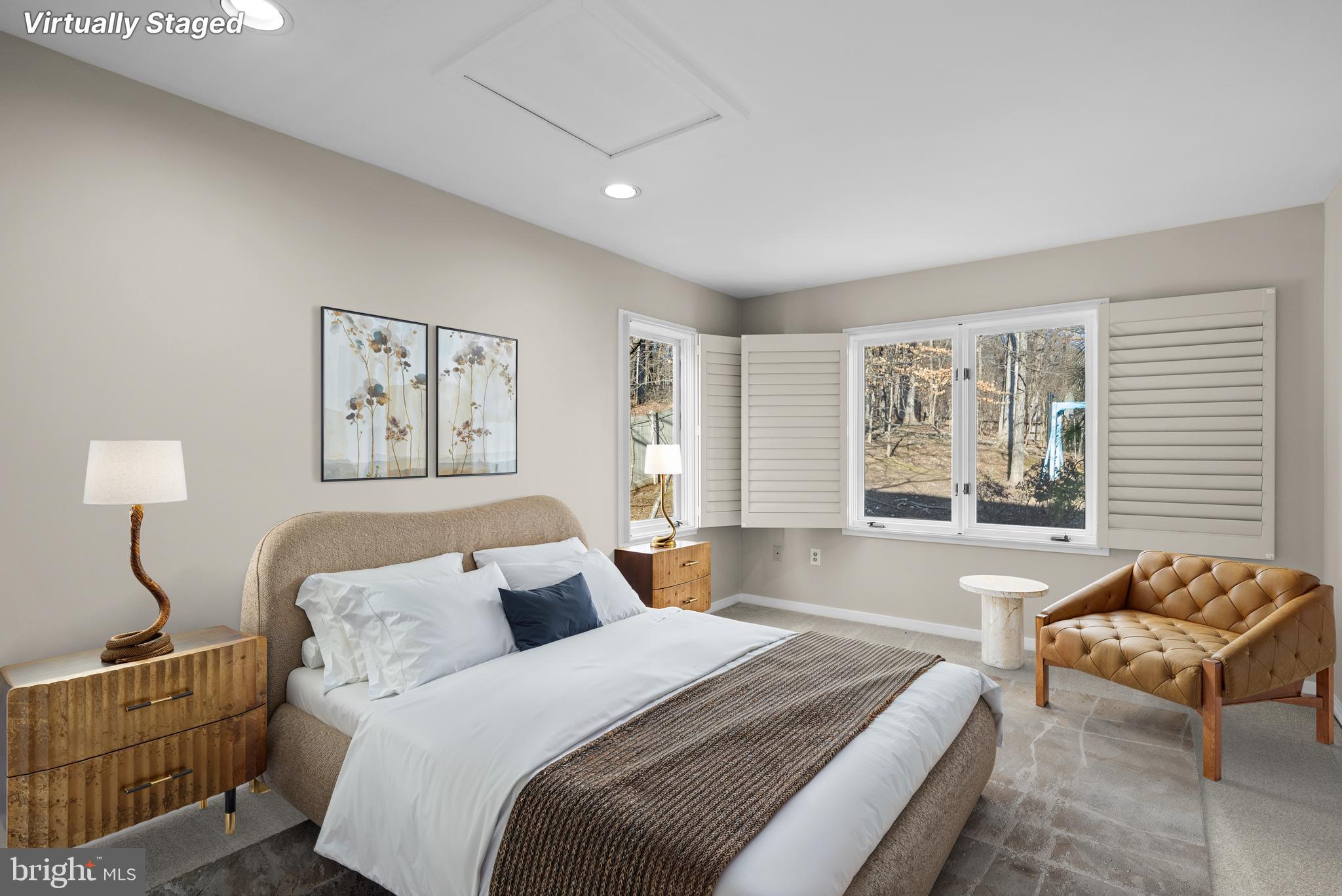 POTOMAC OUTSIDE - Residential