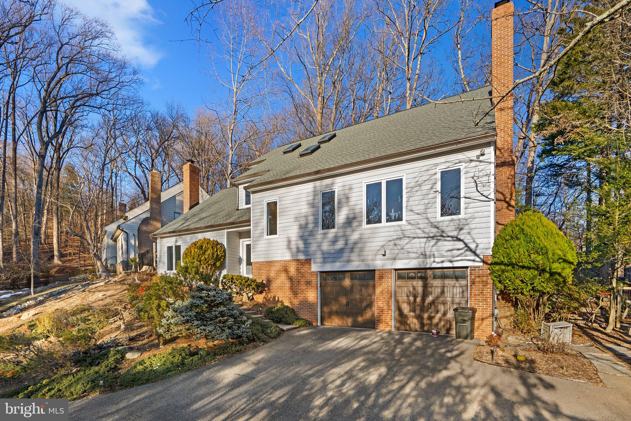 POTOMAC OUTSIDE - Residential