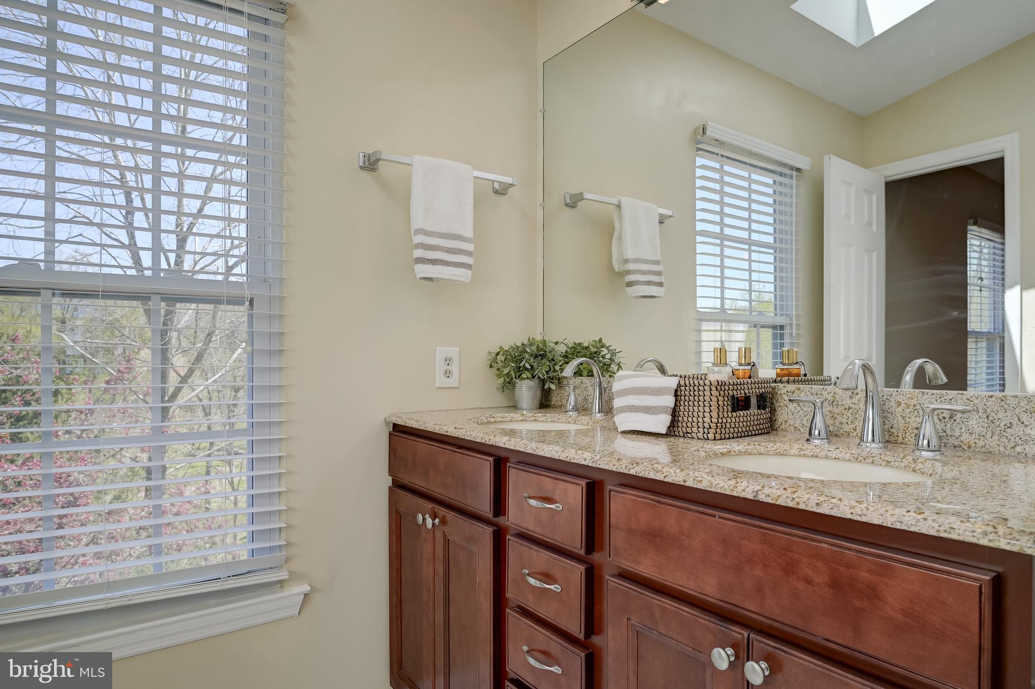 DORSEY HALL - Residential