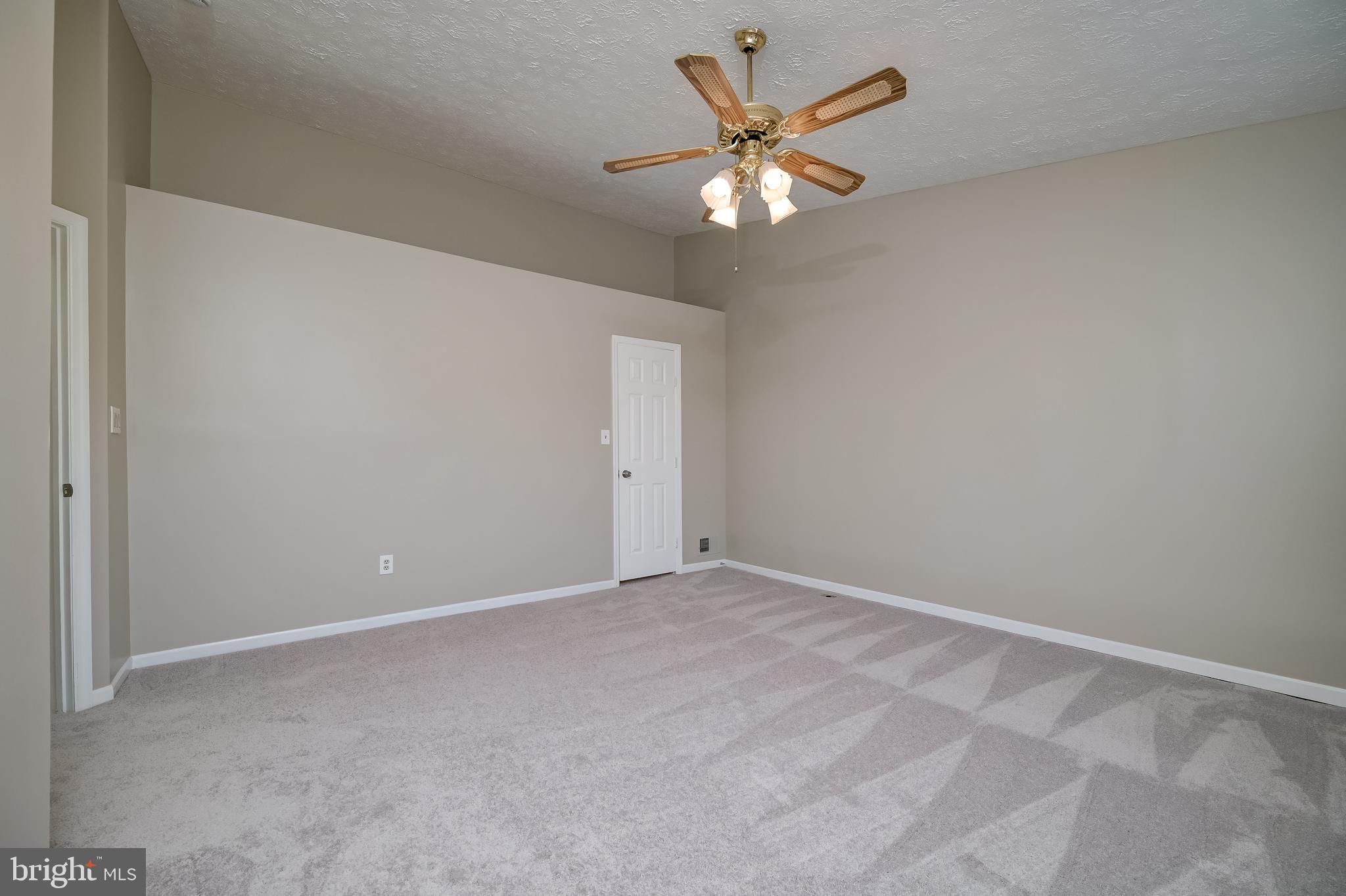 DORSEY HALL - Residential