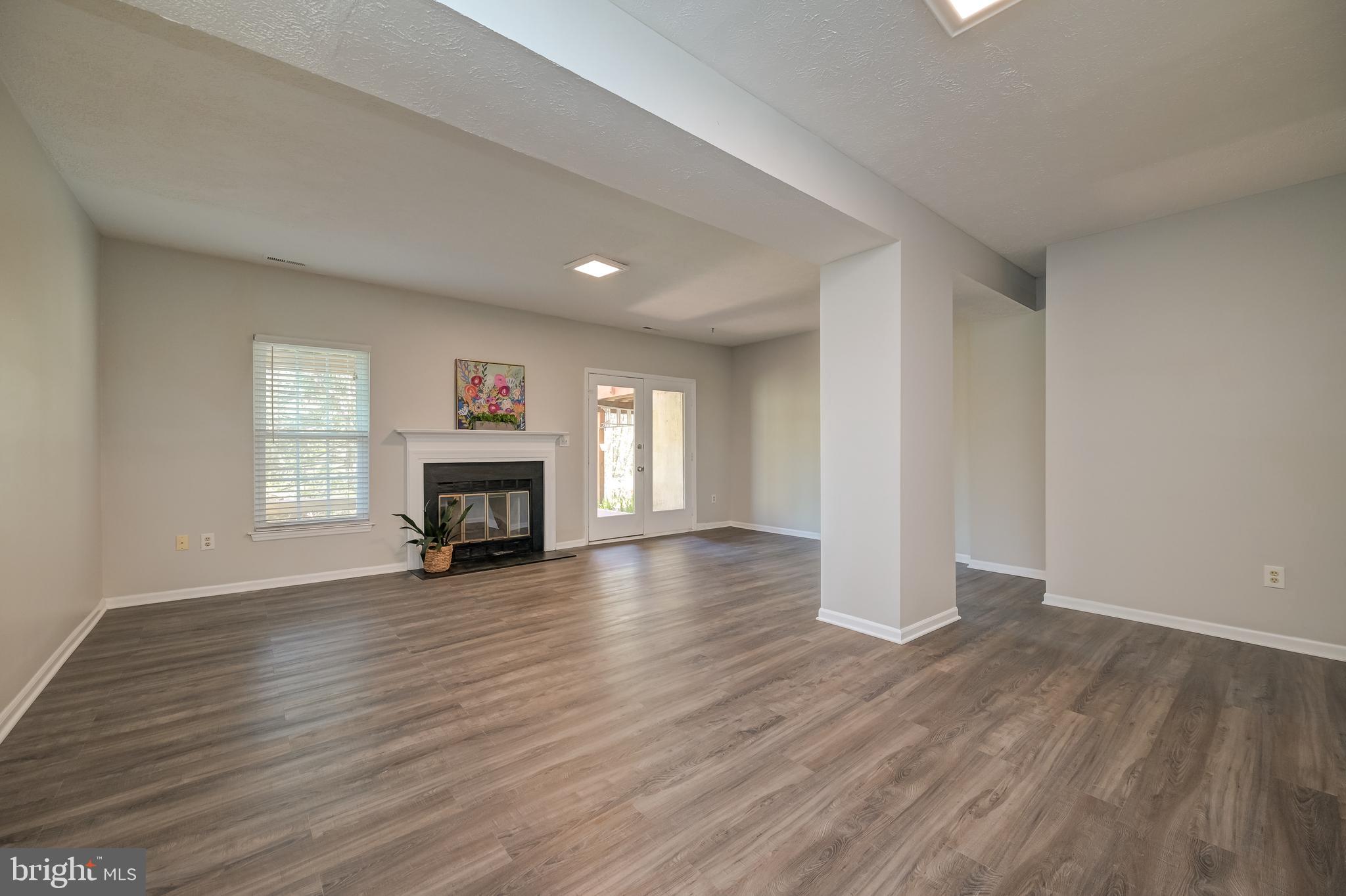 DORSEY HALL - Residential