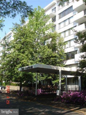 THE CHATHAM - Residential