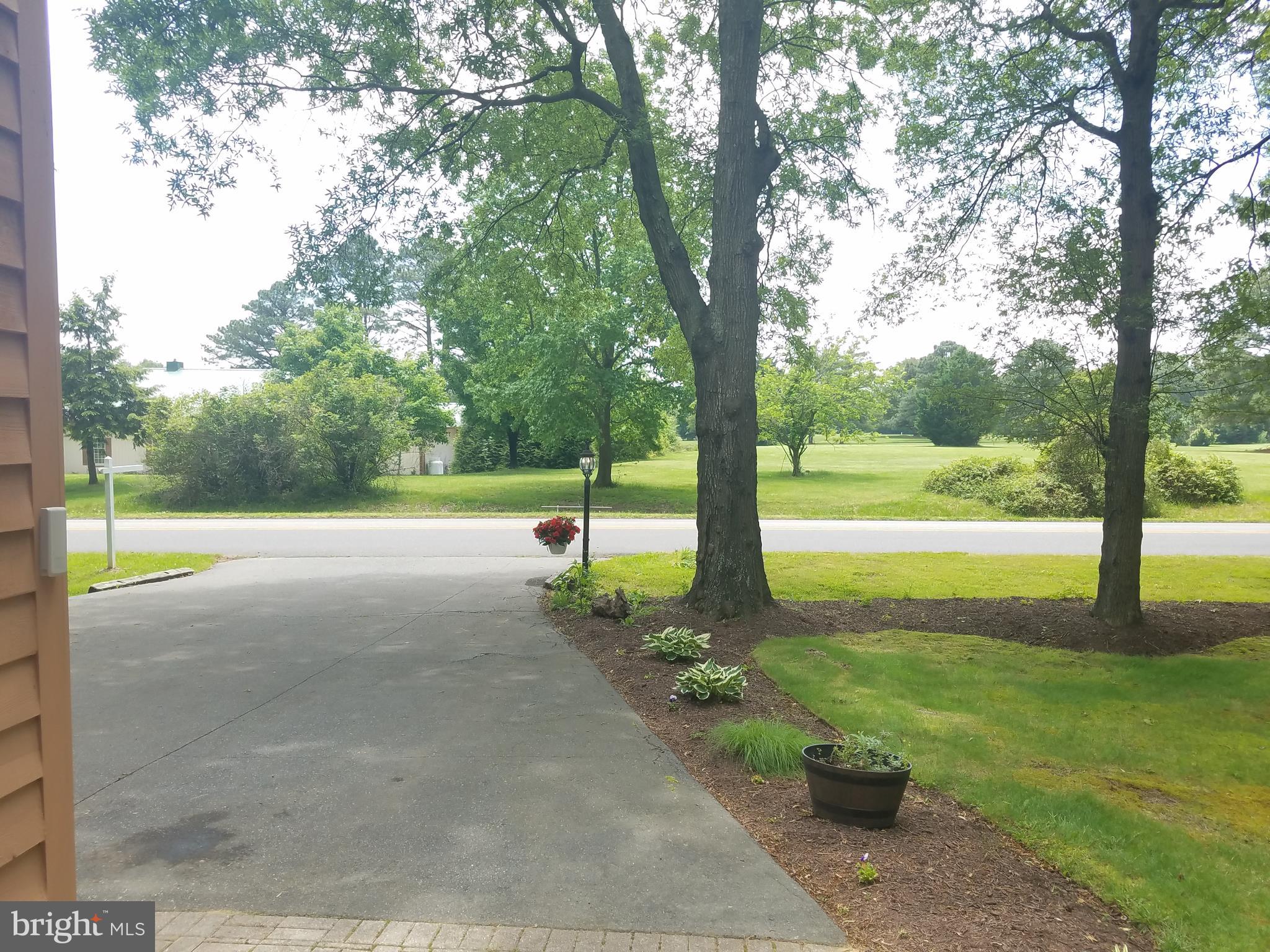 QUEEN ANNE COLONY - Residential