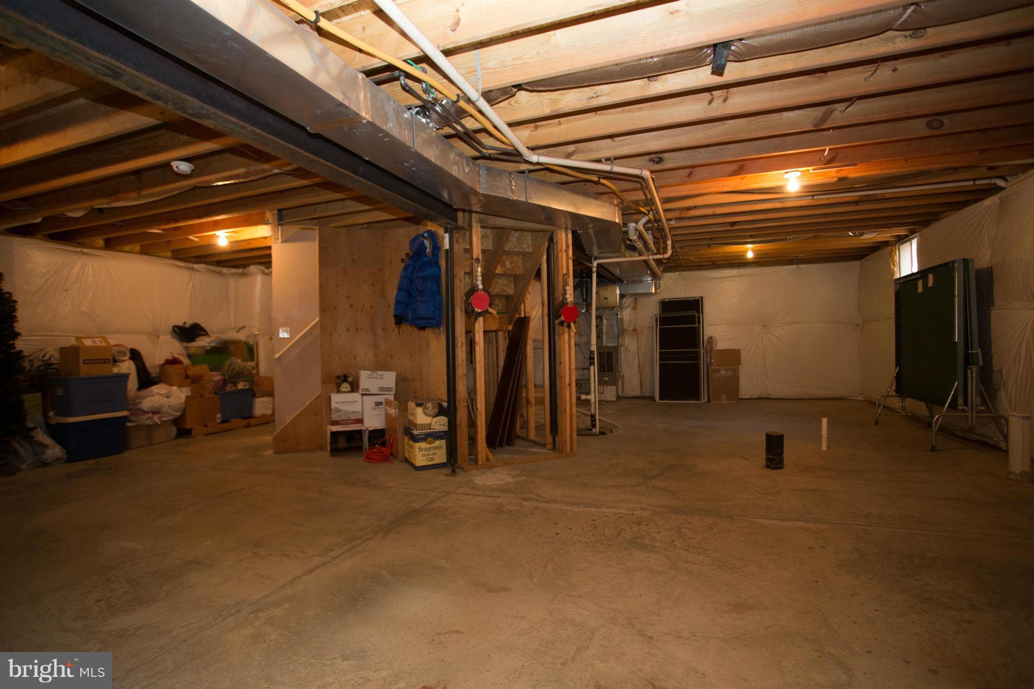 COLECHESTER VILLAGE - Residential